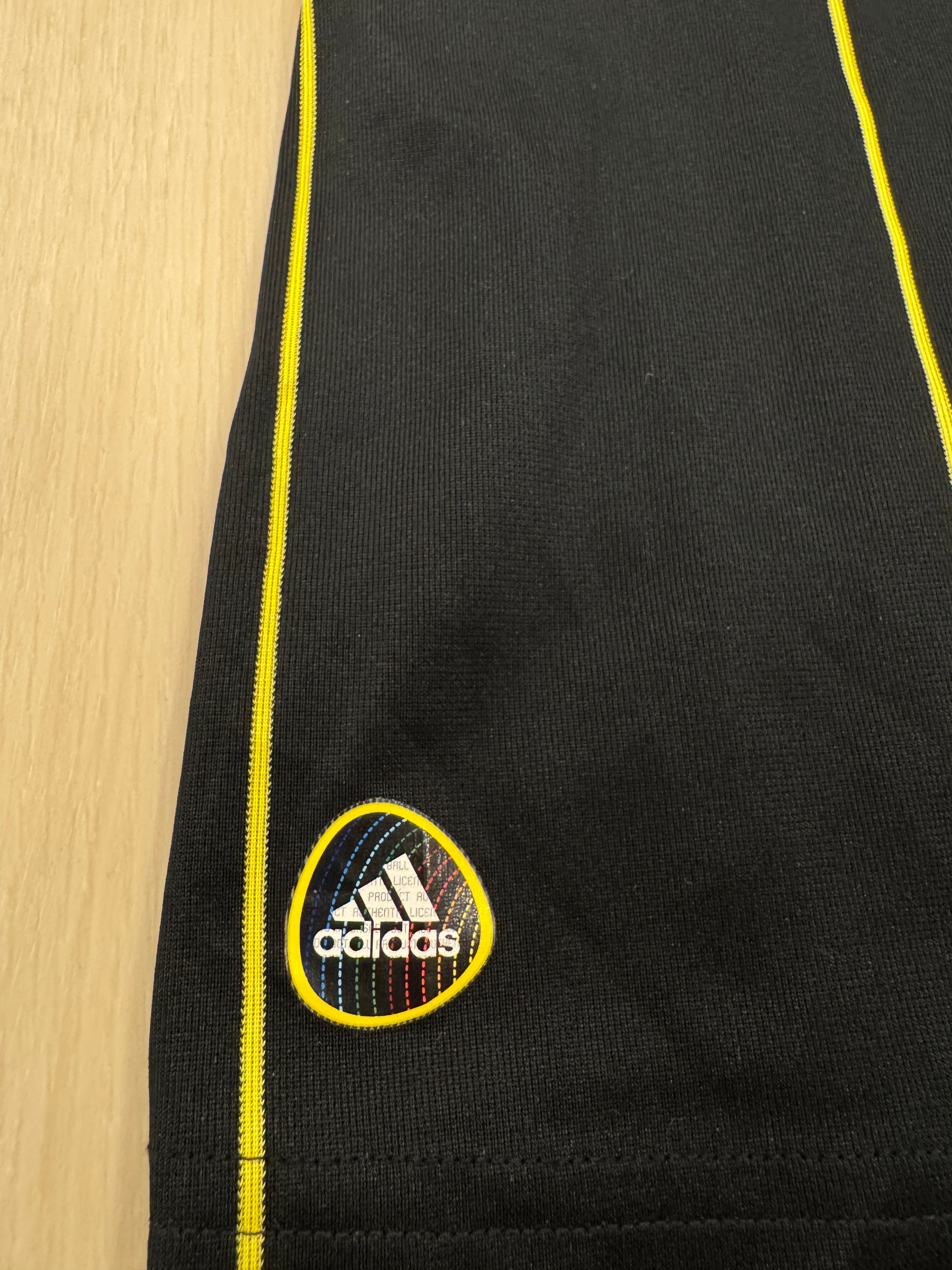 Columbus Crew 2010/11 Robbie Rogers #18 Away Shirt | Retro Screamers