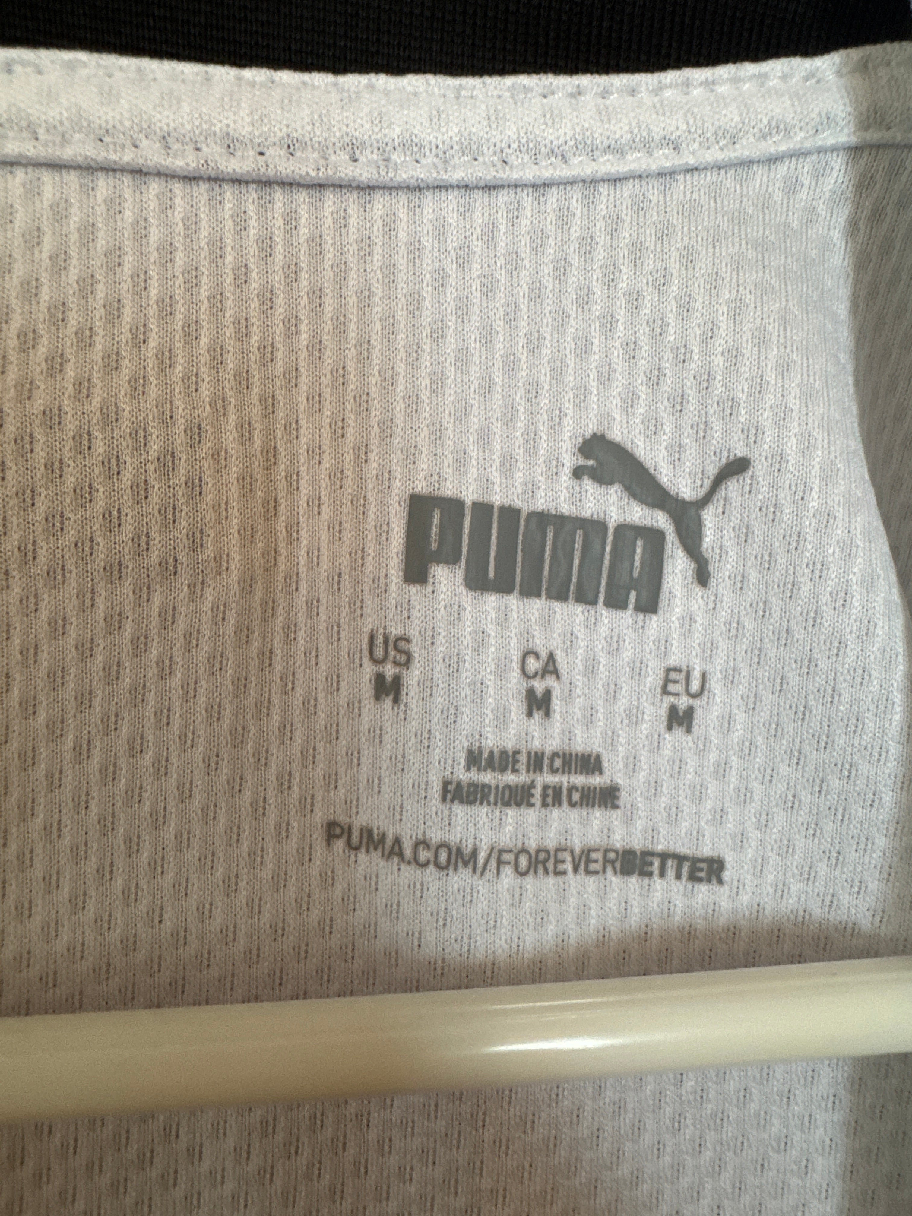 Austria 2022 Away Shirt - M