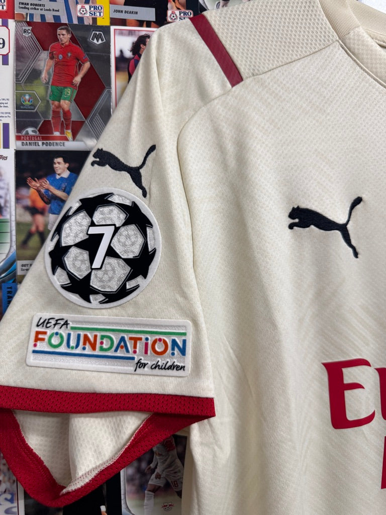 AC Milan 2021/22 Olivier Giroud #9 Away Shirt | Retro Screamers