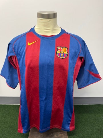 Barcelona 2004/05 Home Shirt | Retro Screamers