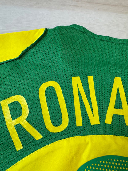 Brazil 2004 Ronaldo #9 Home Shirt - M