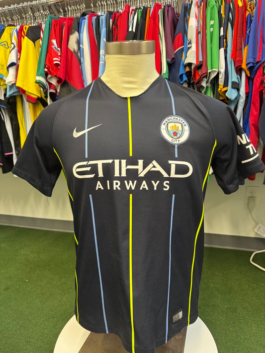 Manchester City 2018 Away Shirt - M
