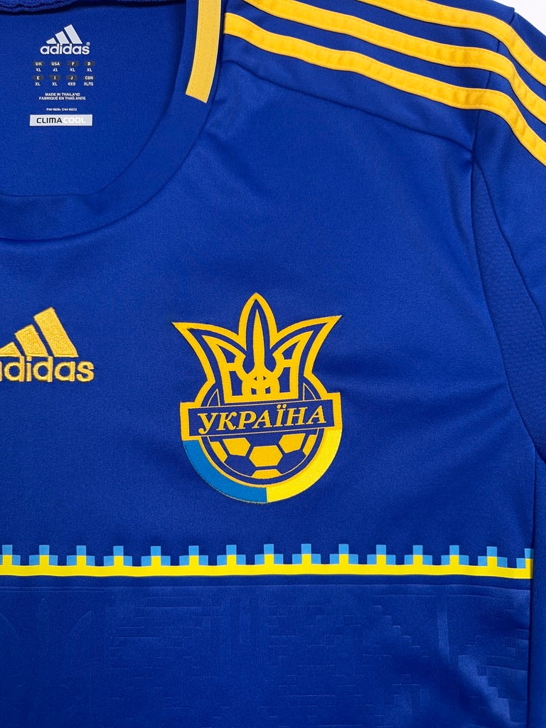 Ukraine 2012/14 Away Shirt - XL