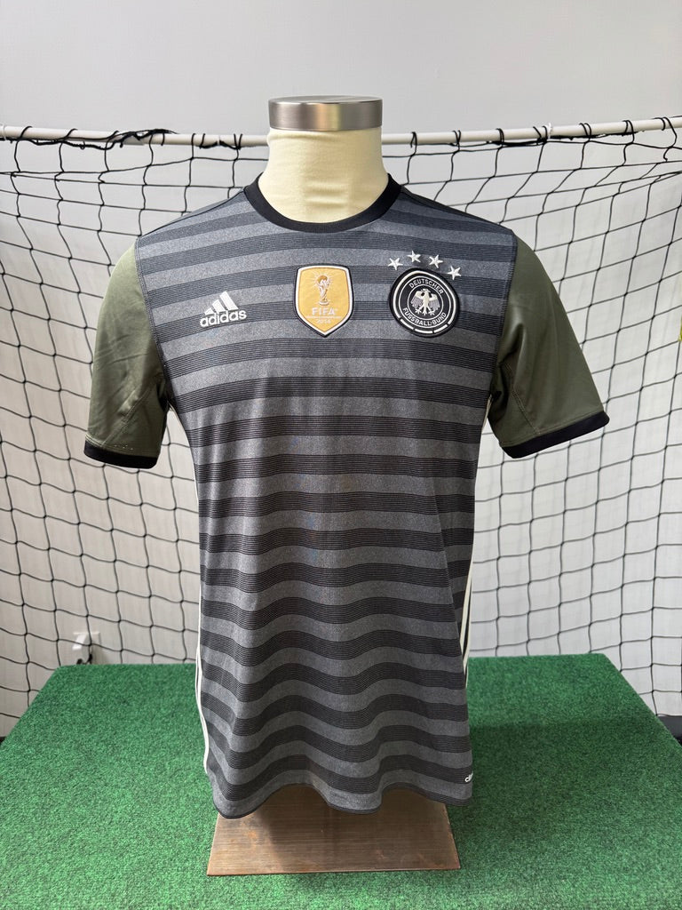 Germany 2016/17 Away (Reversible) | Retro Screamers