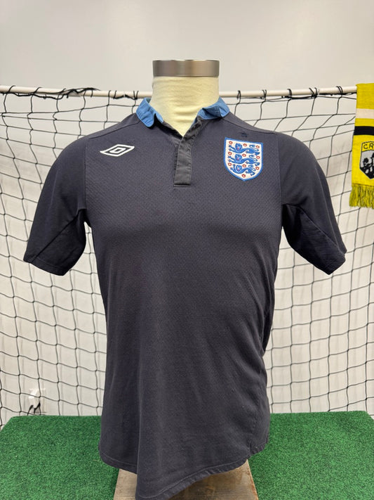 England 2011 Away - M