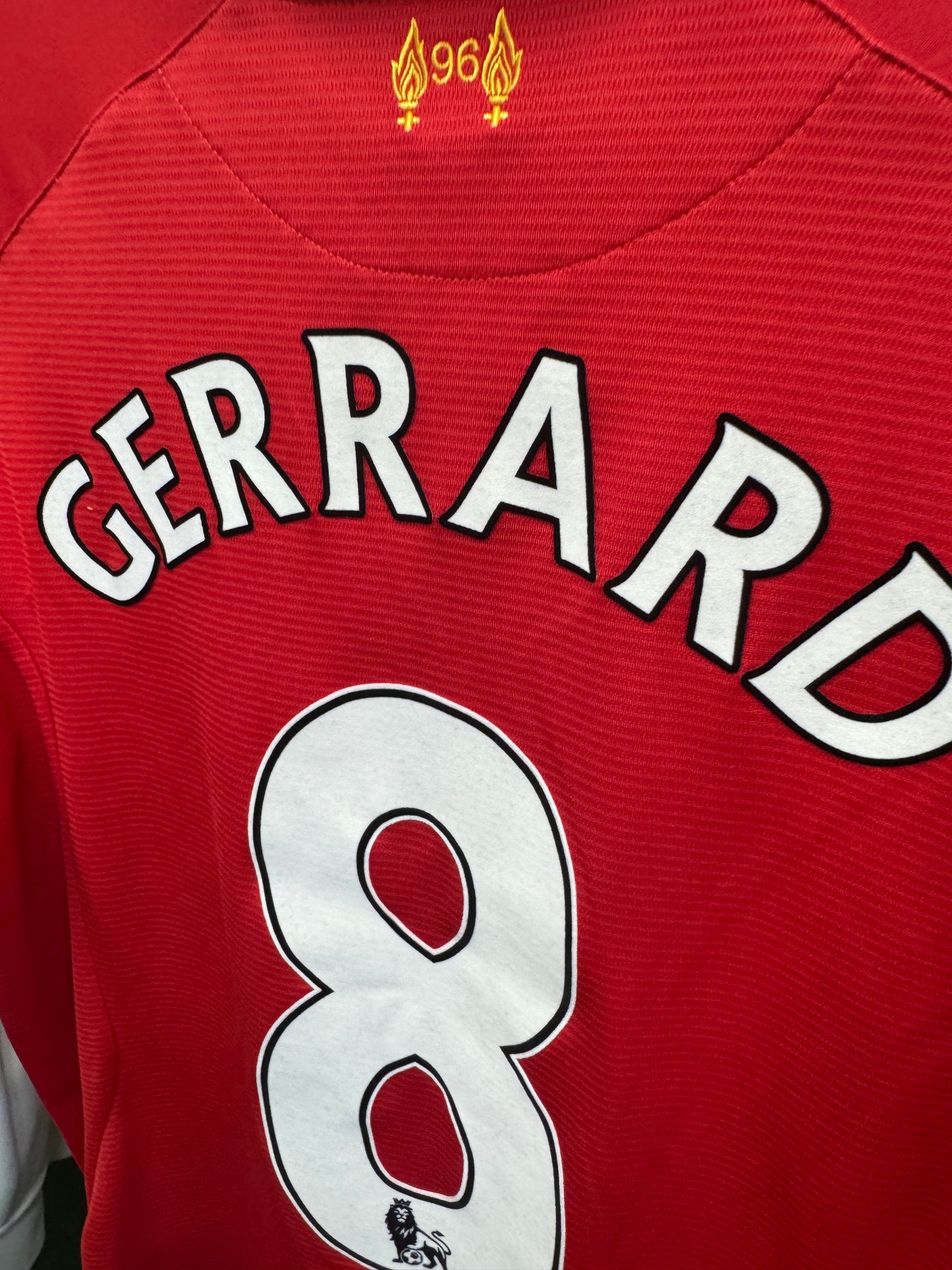 Liverpool 2013 Gerrard #8 Home - S