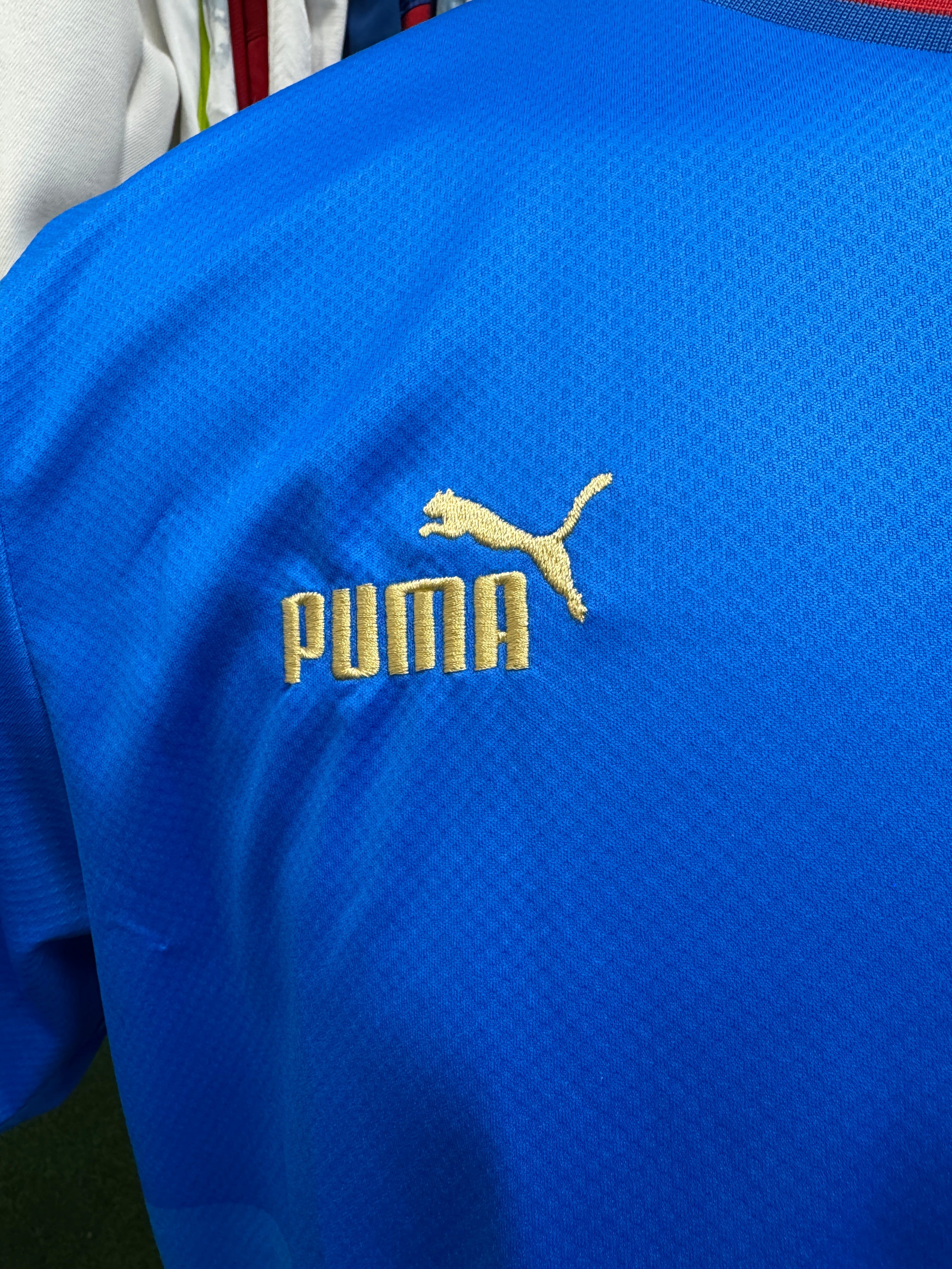 Italy 2022/23 Home Shirt | Retro Screamers