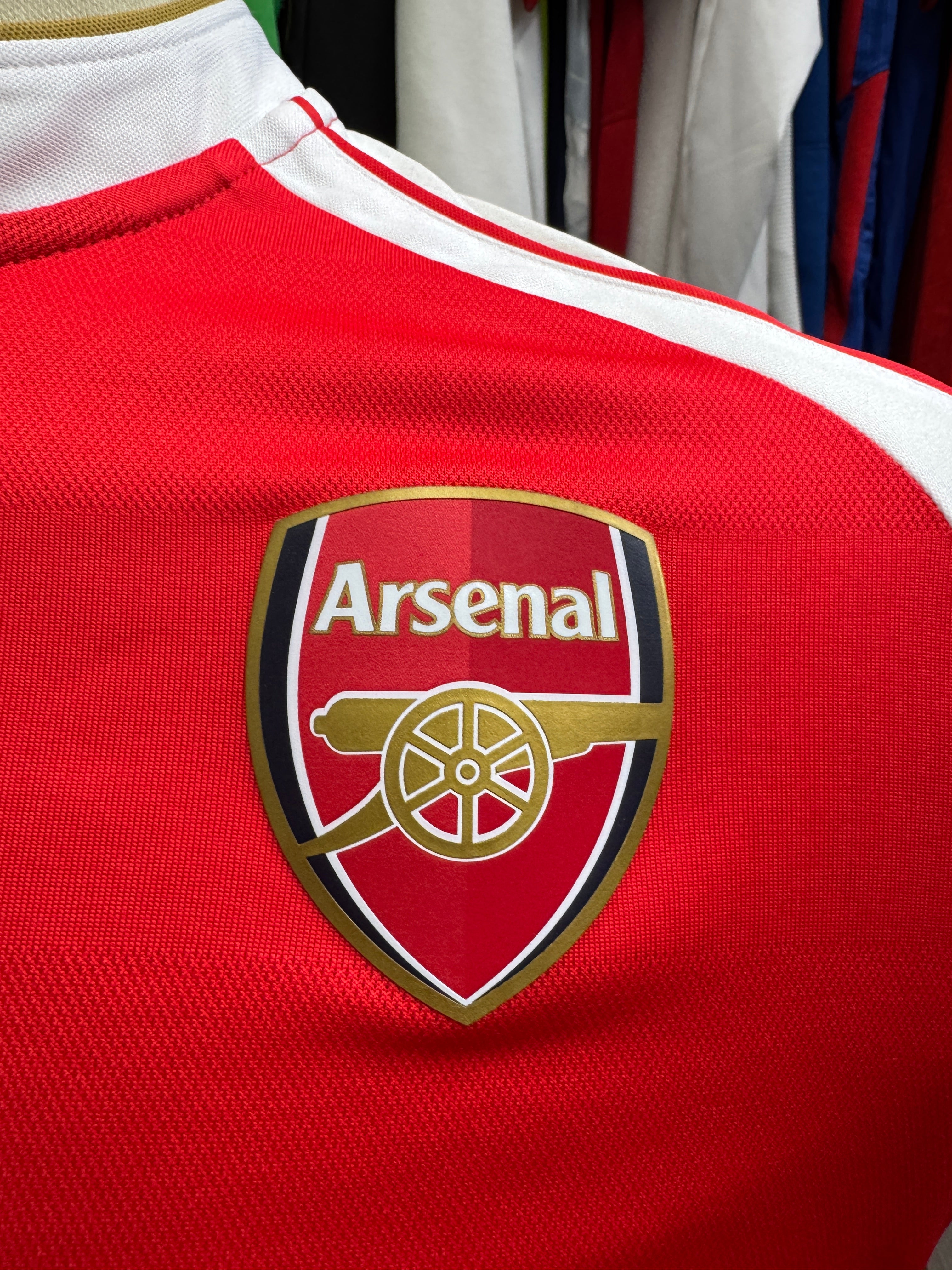 Arsenal 2015/16 Home Shirt | Retro Screamers
