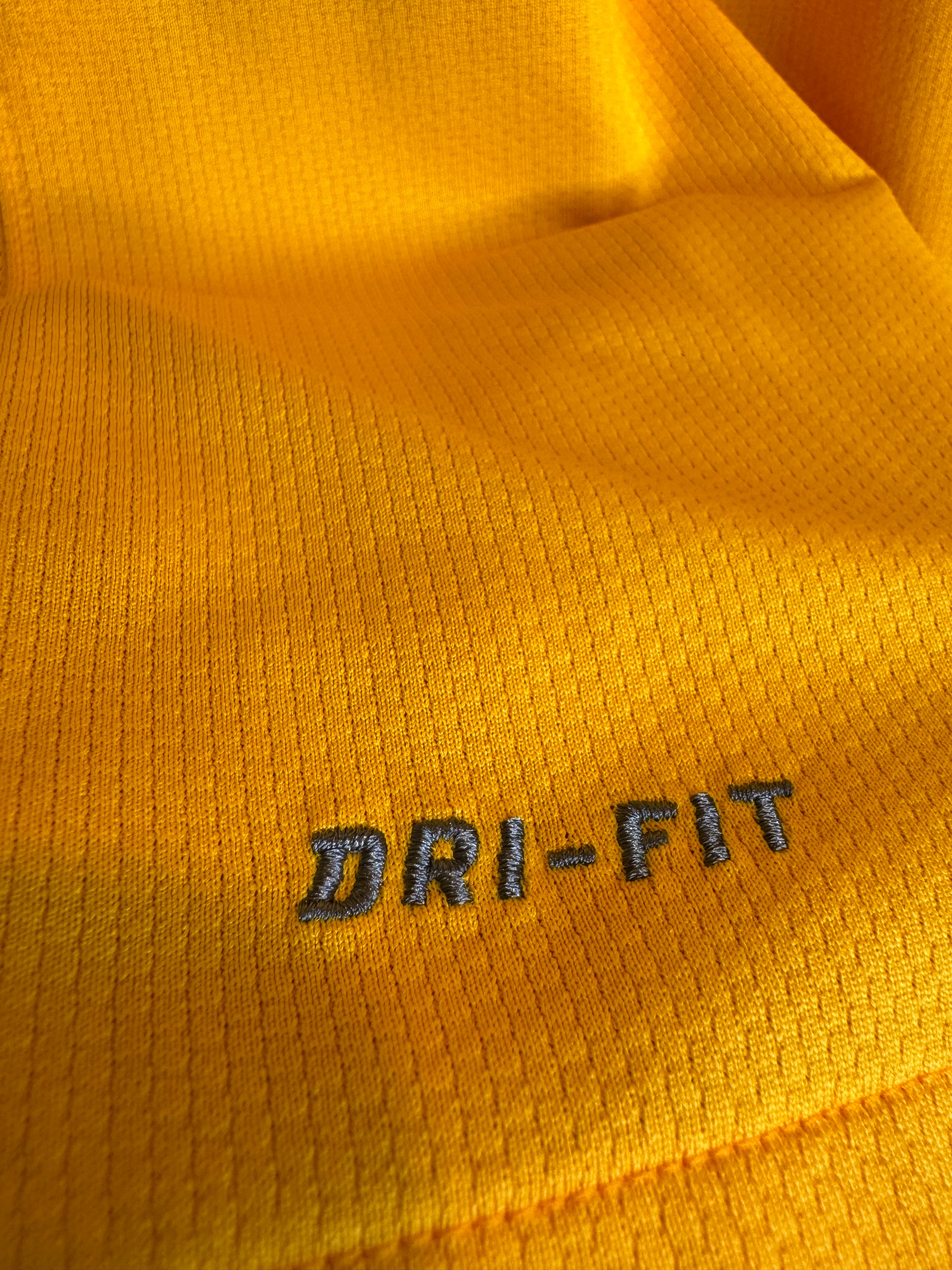 Australia 2010/11 Home Shirt | Retro Screamers