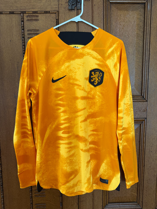 Netherlands 2022 Home Longsleeve Shirt - M