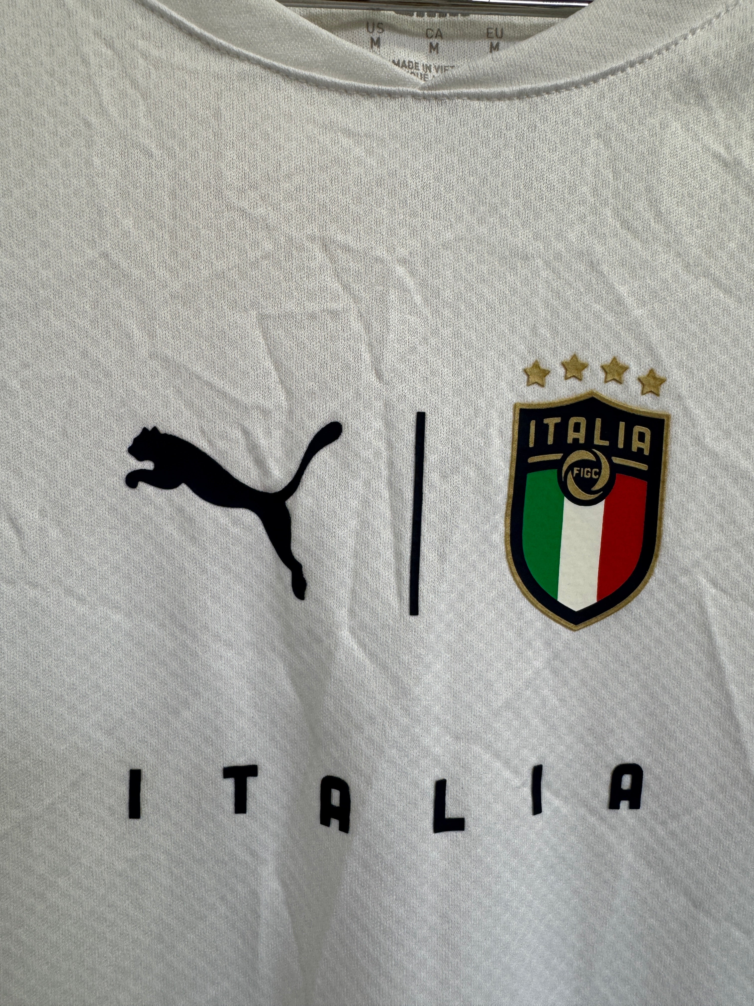Italy 2020/21 Away Shirt | Retro Screamers