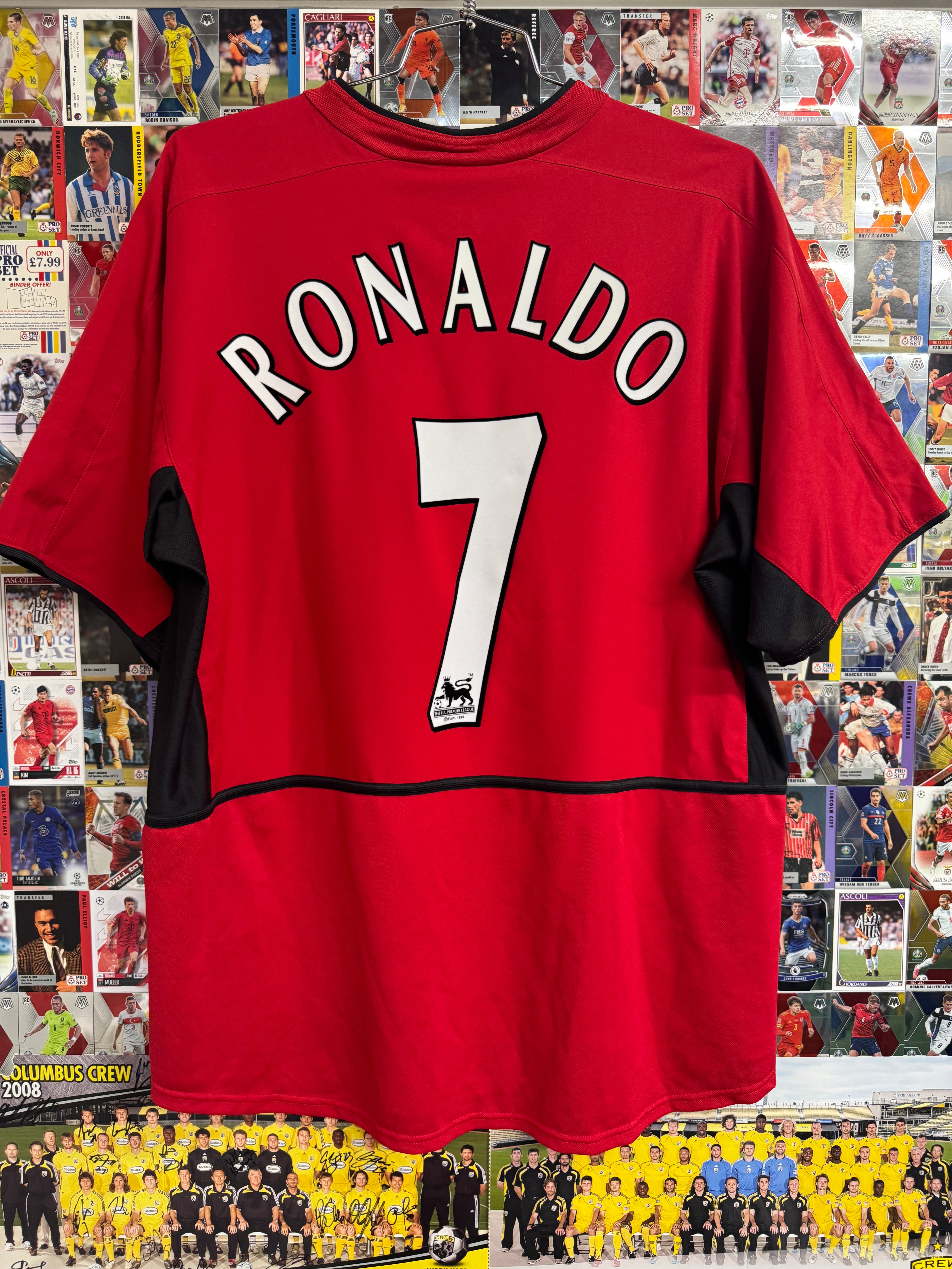Manchester United 2003/04 Cristiano Ronaldo #7 Home Shirt | Retro Screamers