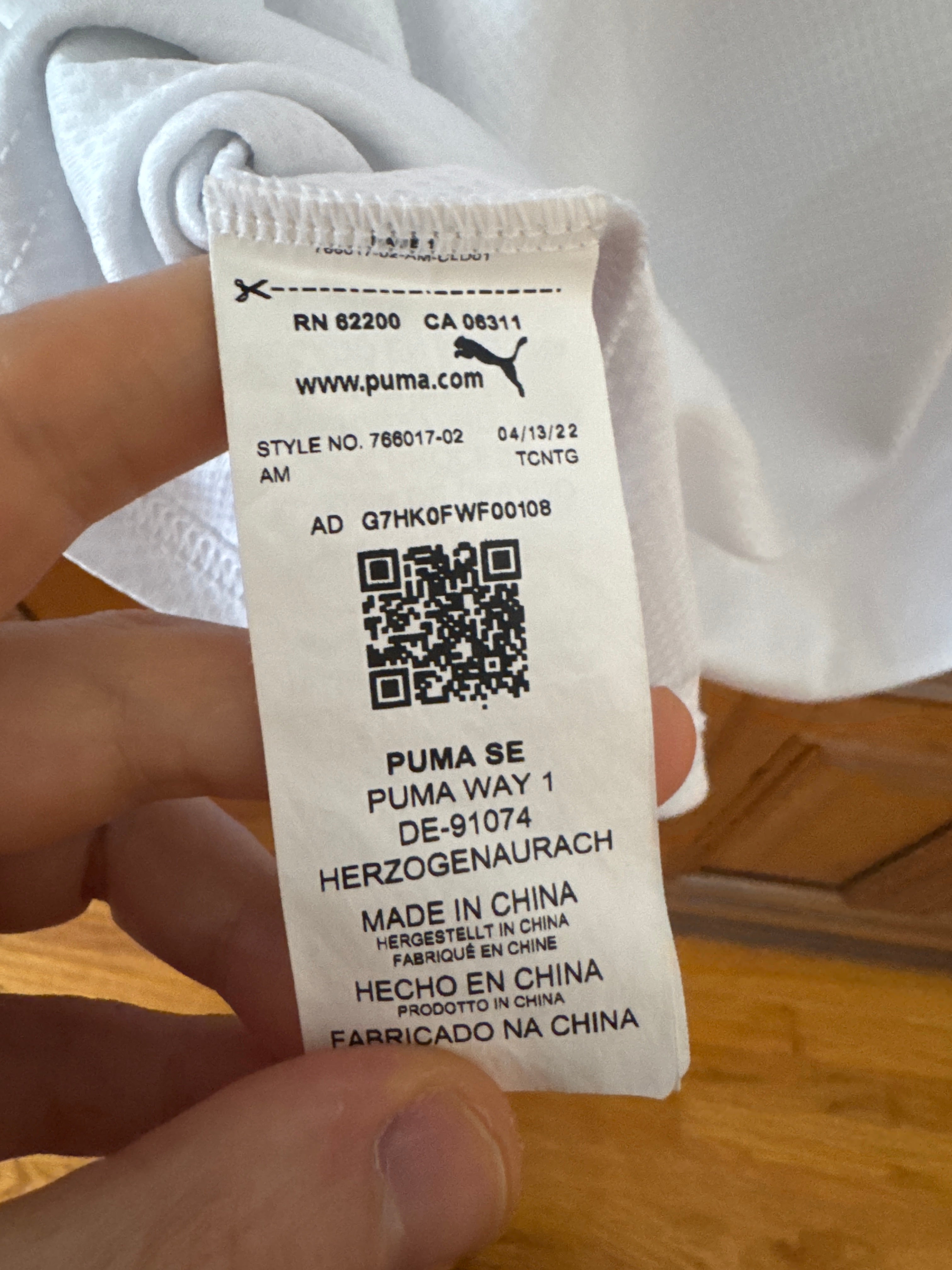 Austria 2022 Away Shirt - M