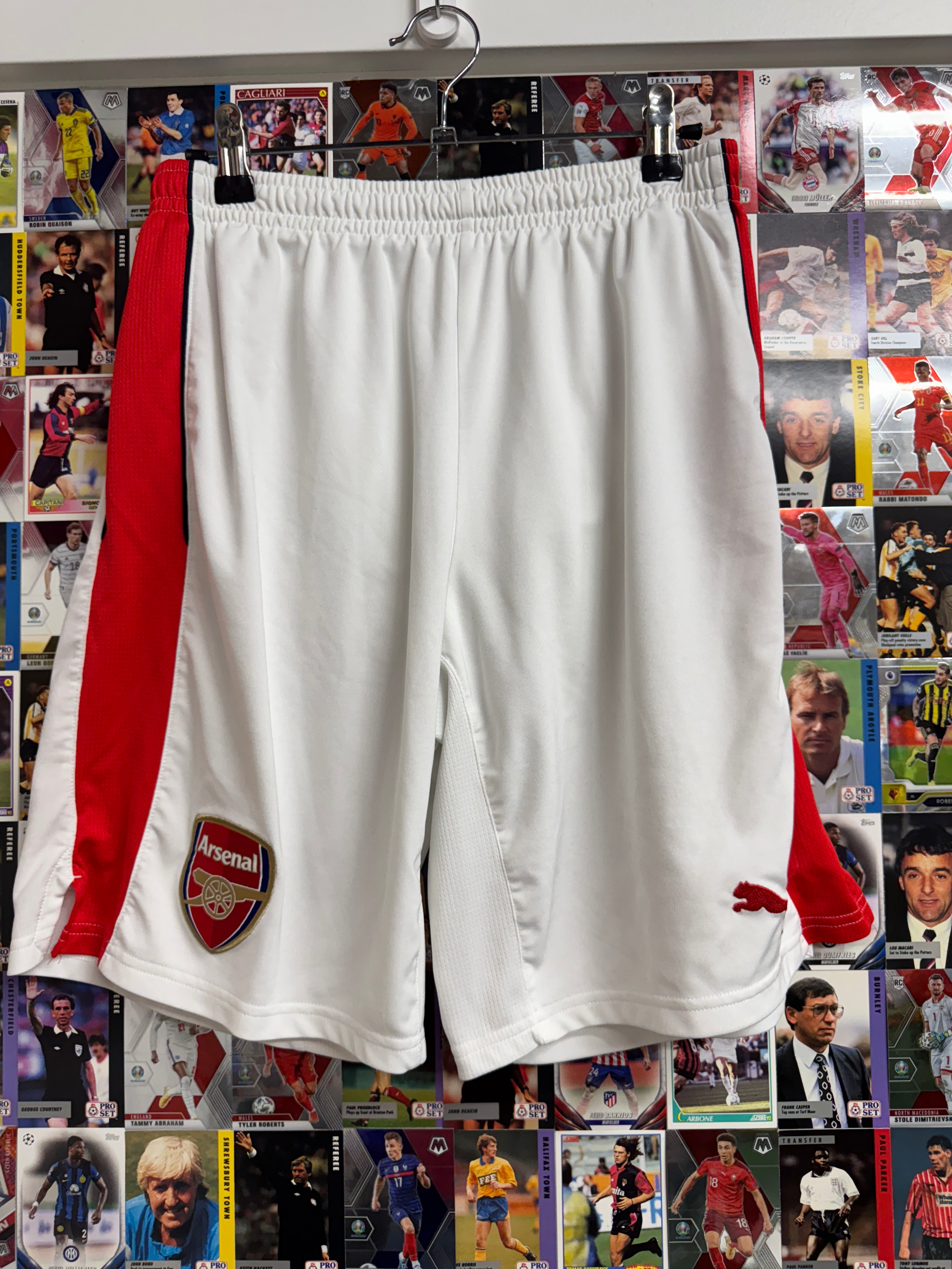 Arsenal 2016 Home Shorts | Retro Screamers
