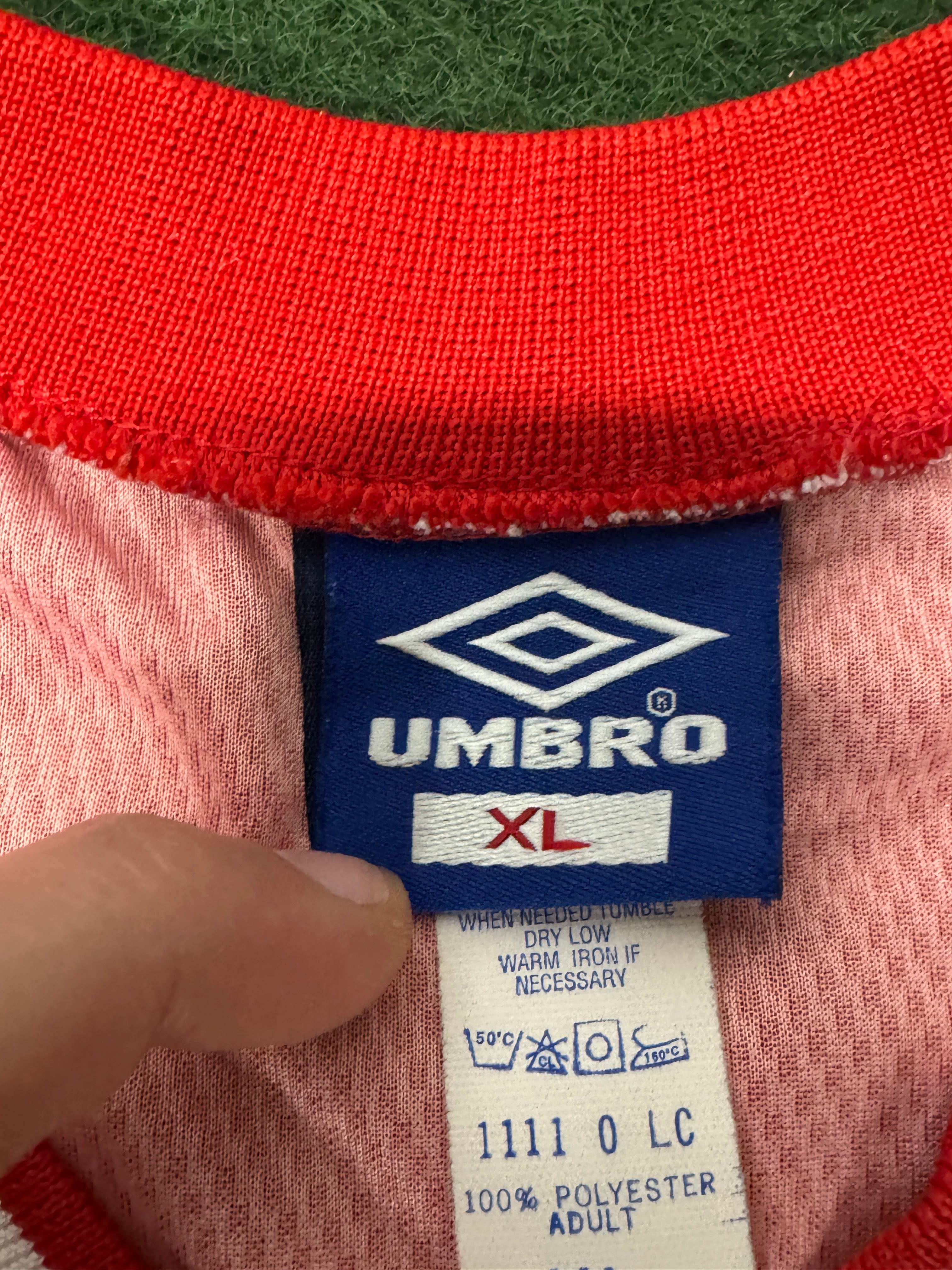 Newt Juice Umbro 90s Vintage Jersey #7 (ish) | Retro Screamers