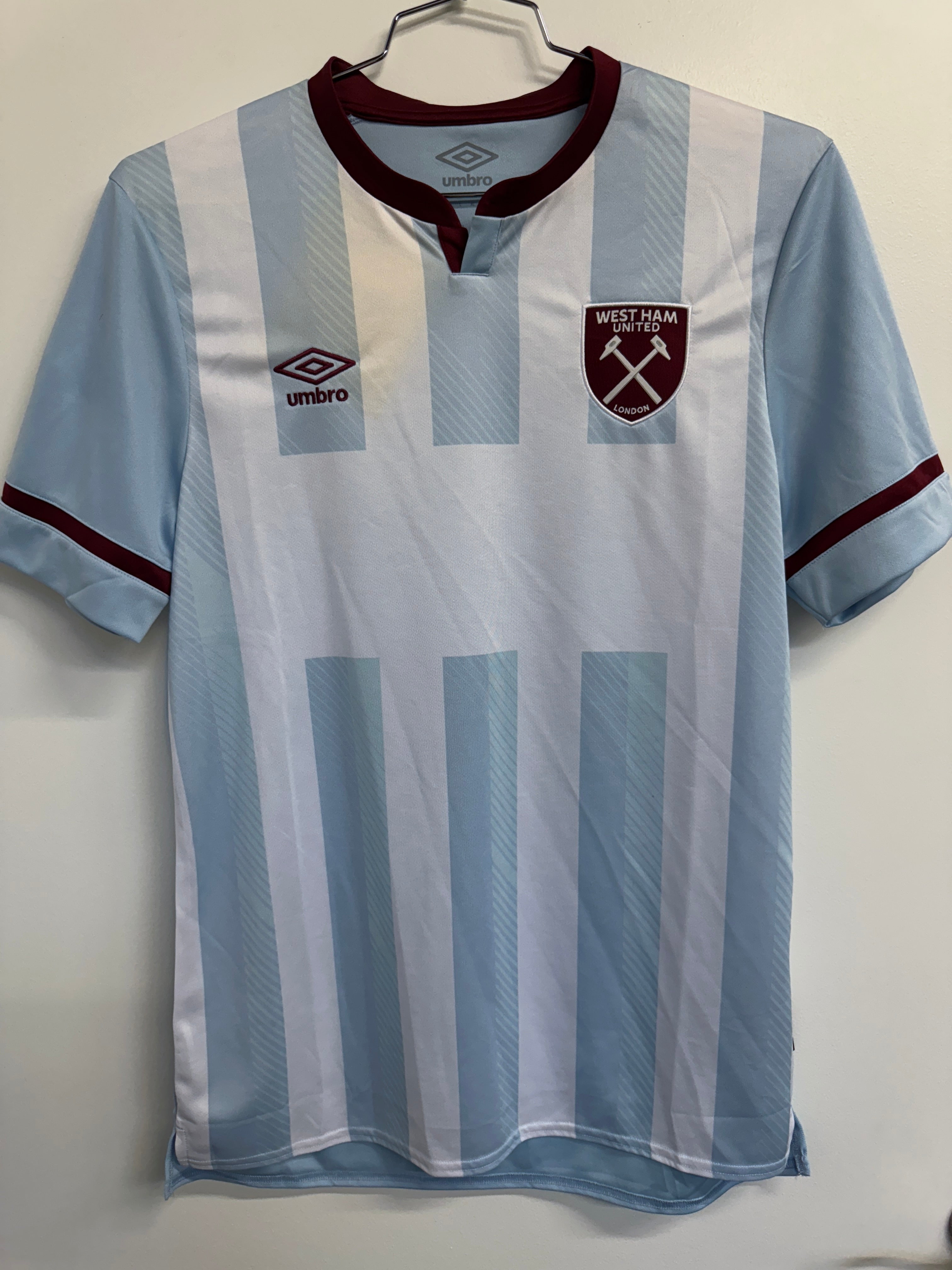 West Ham United 2021 Away Shirt - L