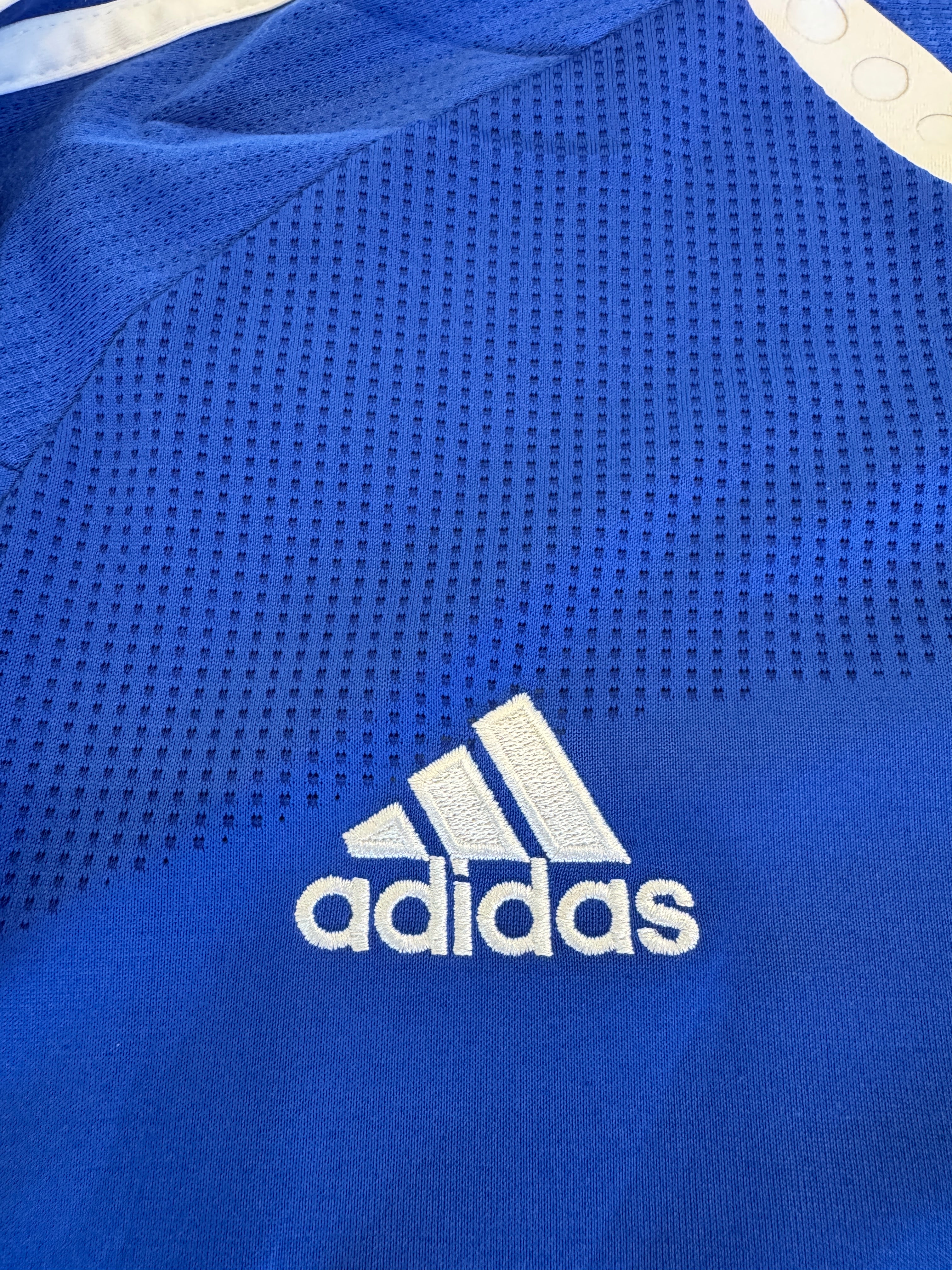 Chelsea 2010/11 Didier Drogba #11 Home Longsleeve Shirt w/ Patches | Retro Screamers