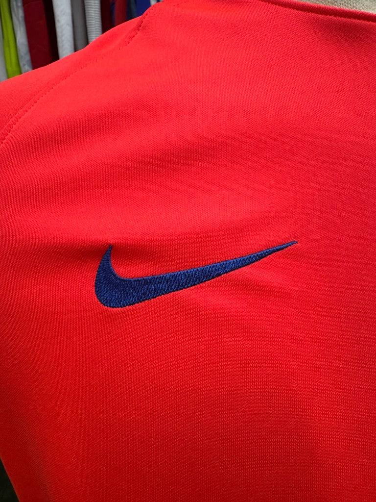 Barcelona 2017/18 Training Shirt | Retro Screamers