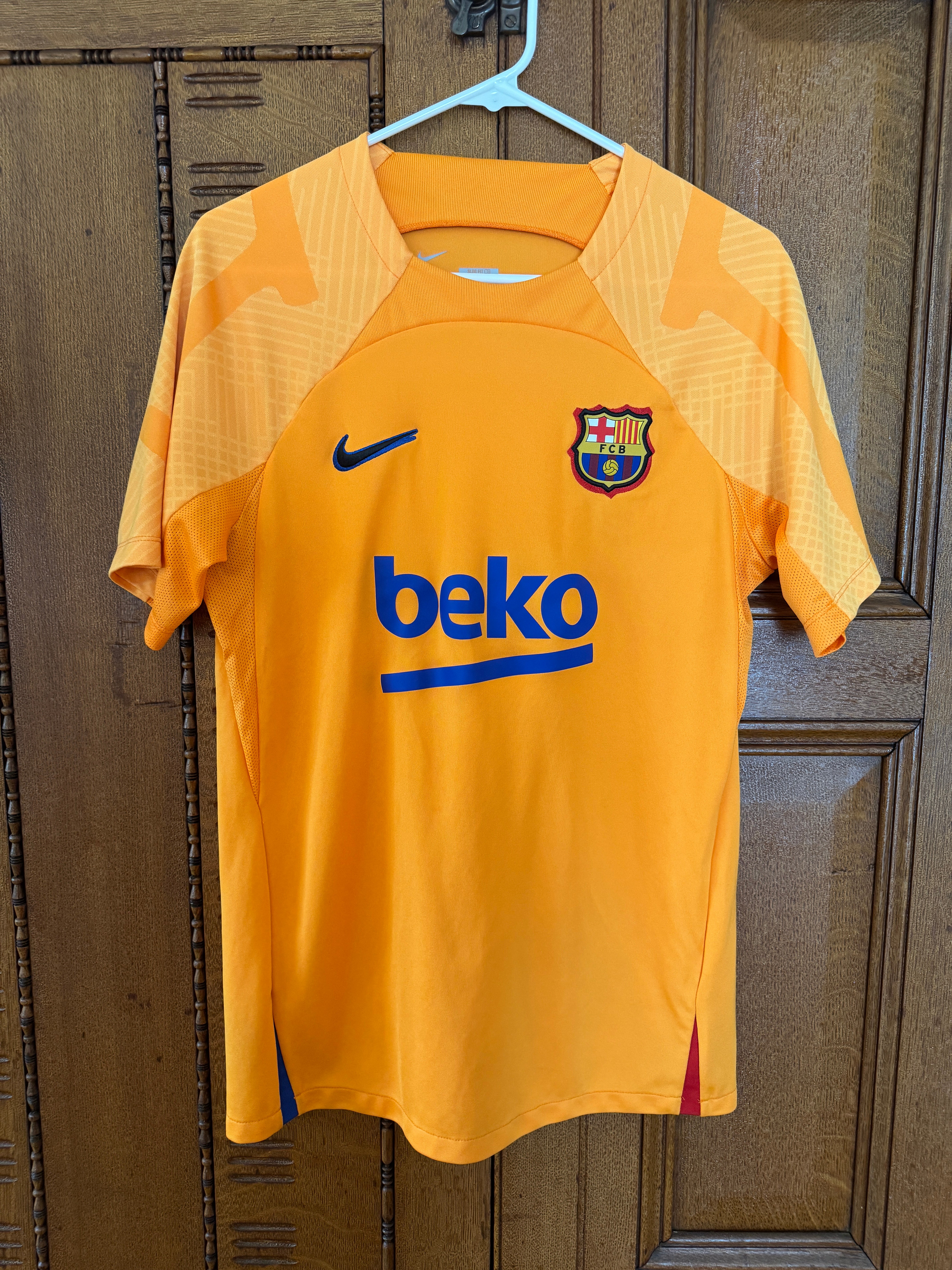Barcelona 2022 Pre-Match Shirt - M