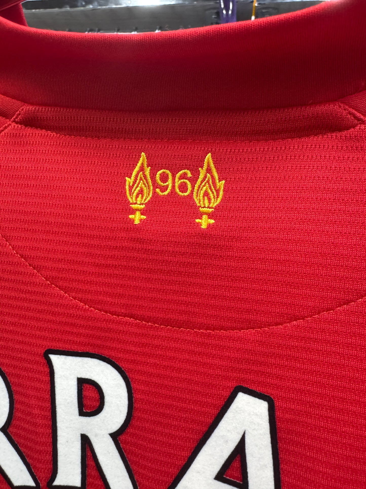 Liverpool 2013 Gerrard #8 Home - S