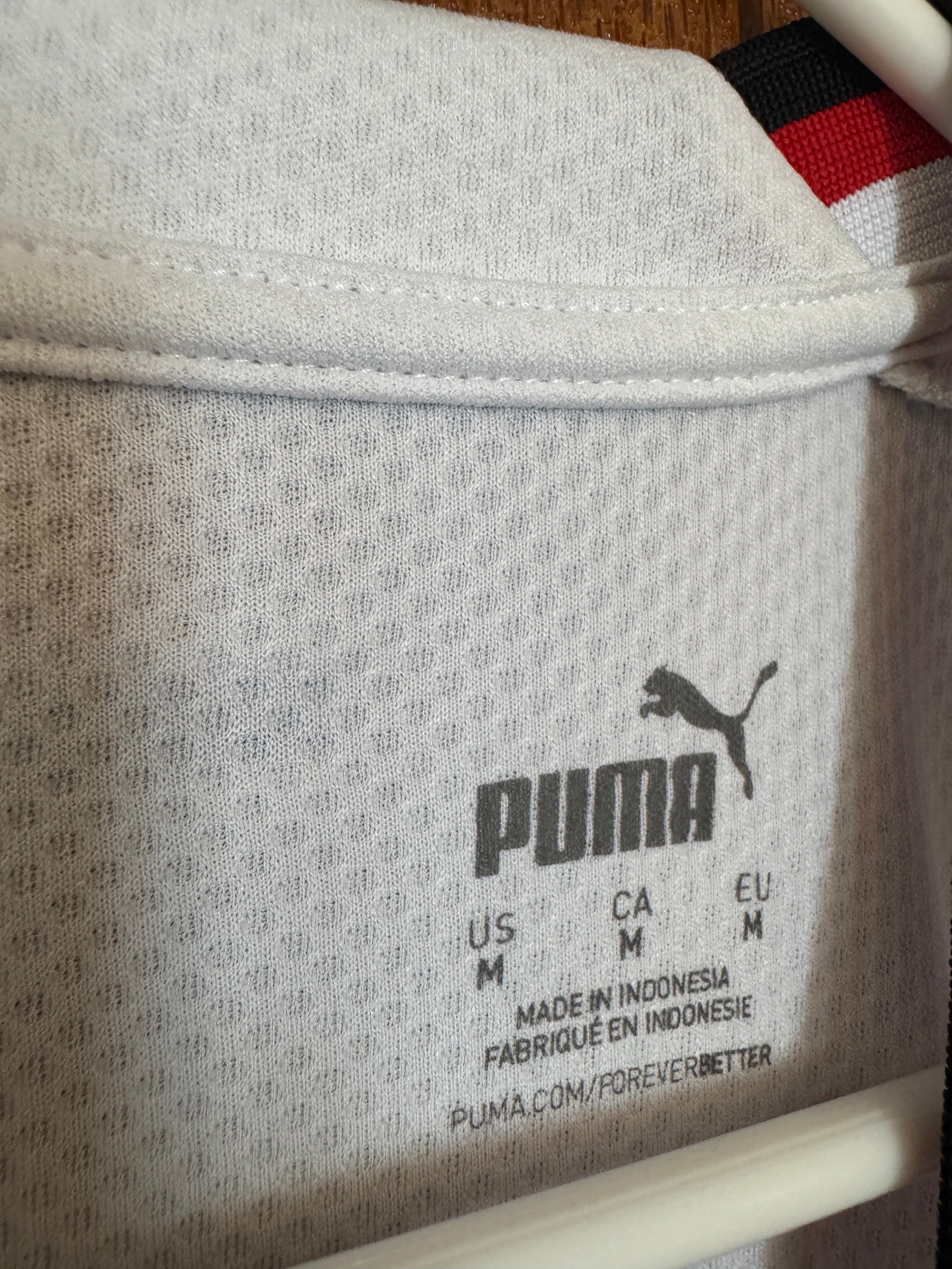 AC Milan 2022 Away Shirt - M