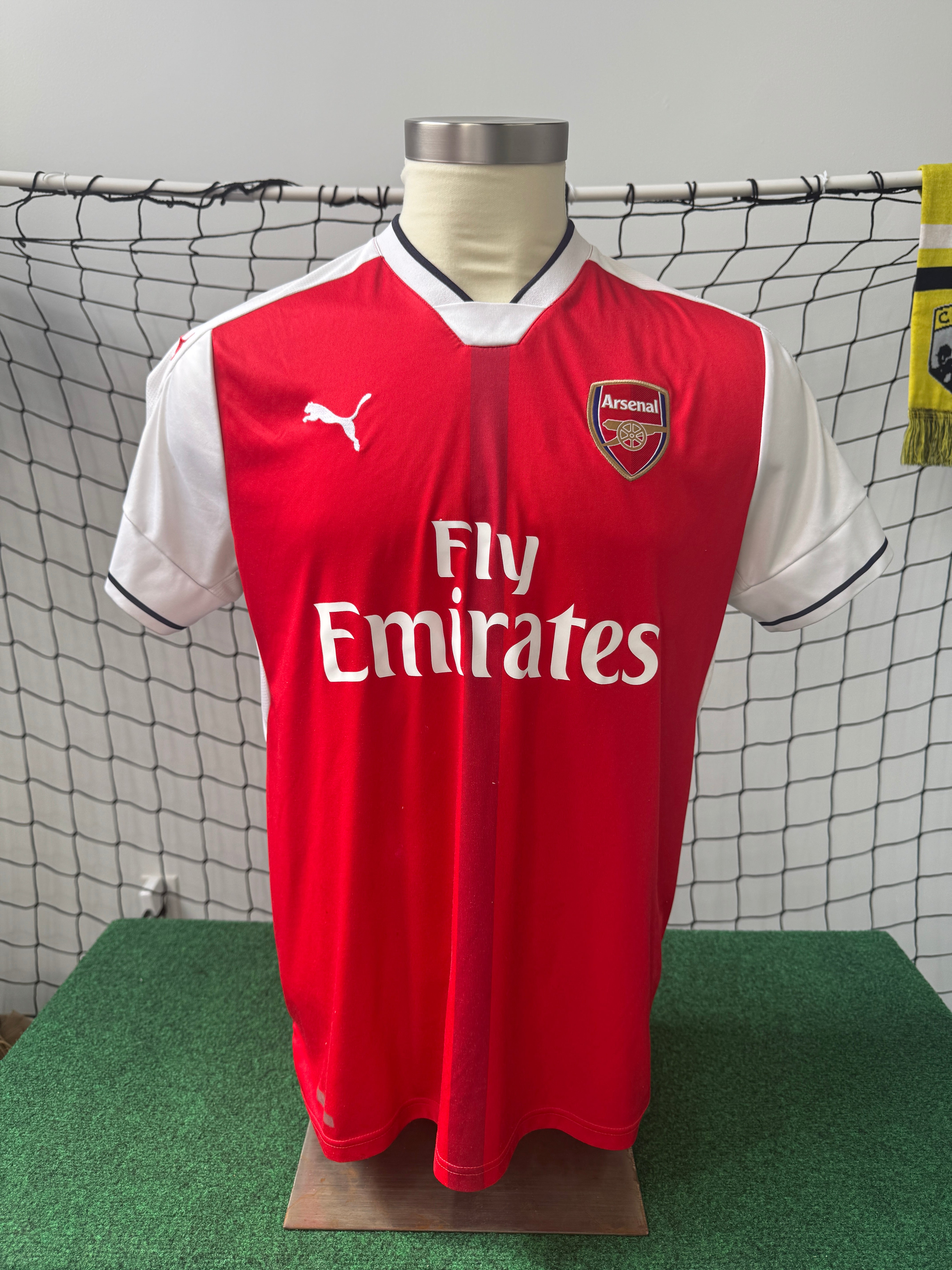 Arsenal 2016/17 Home Shirt | Retro Screamers