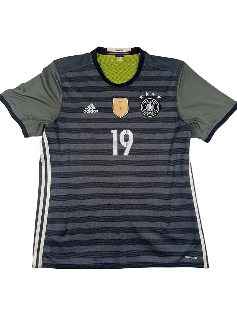 Germany 2016/17 Mario Gotze #19 Away Shirt (Reversible) - ??