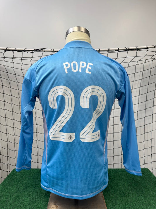 Newcastle United 2024/25 Pope #22 | Retro Screamers