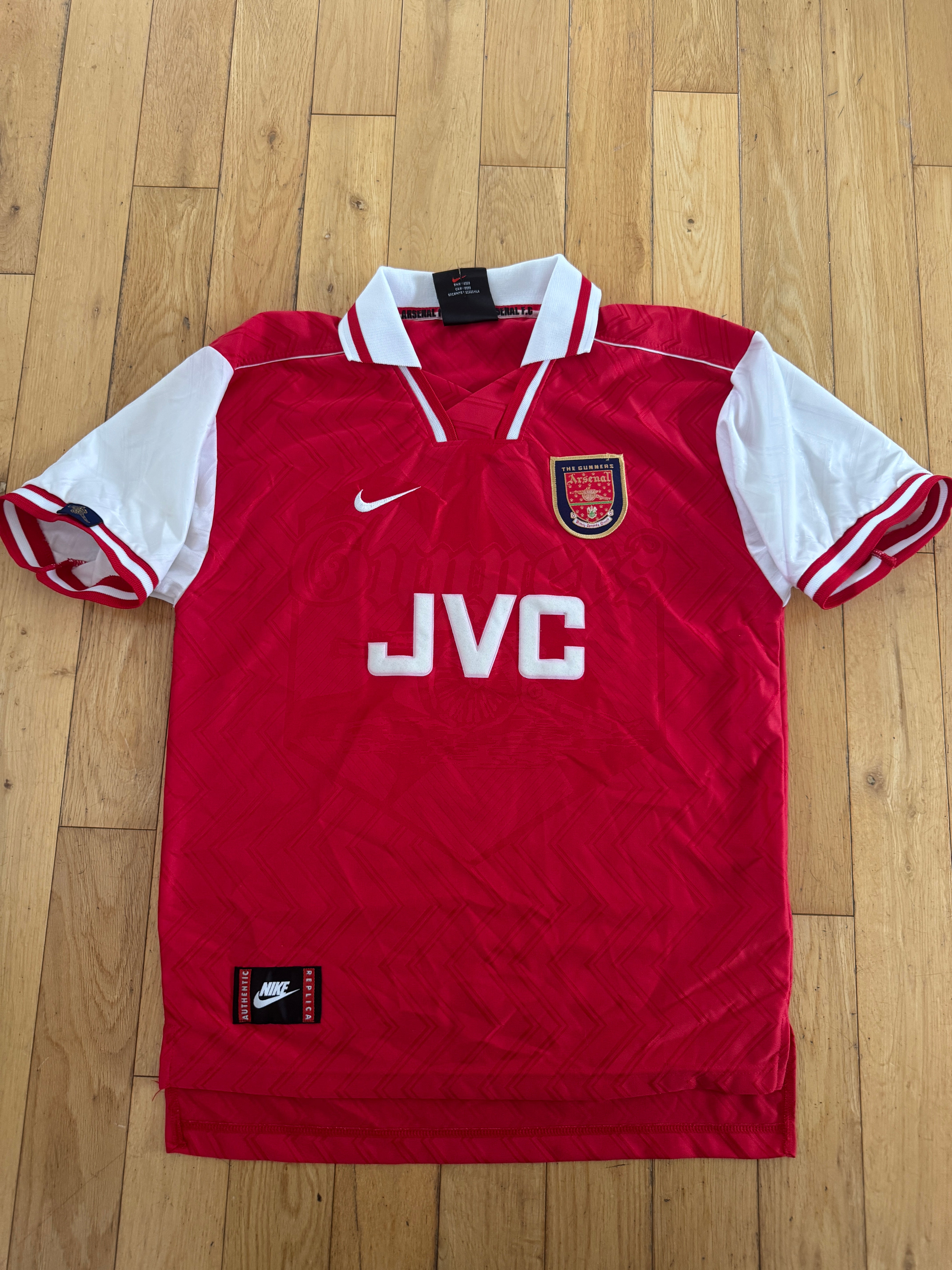 Arsenal 1996/98 Home Shirt | Retro Screamers