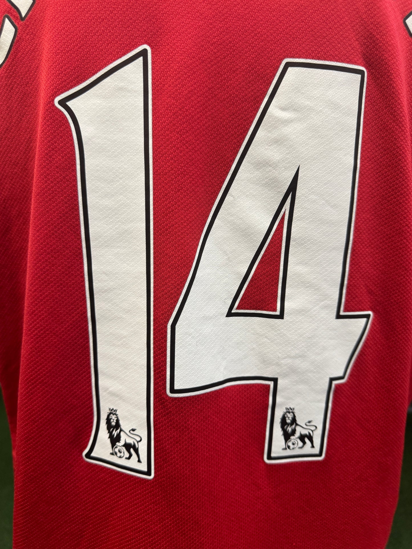 Manchester United 2011 Chicharito #14 Home w/ patches - XL