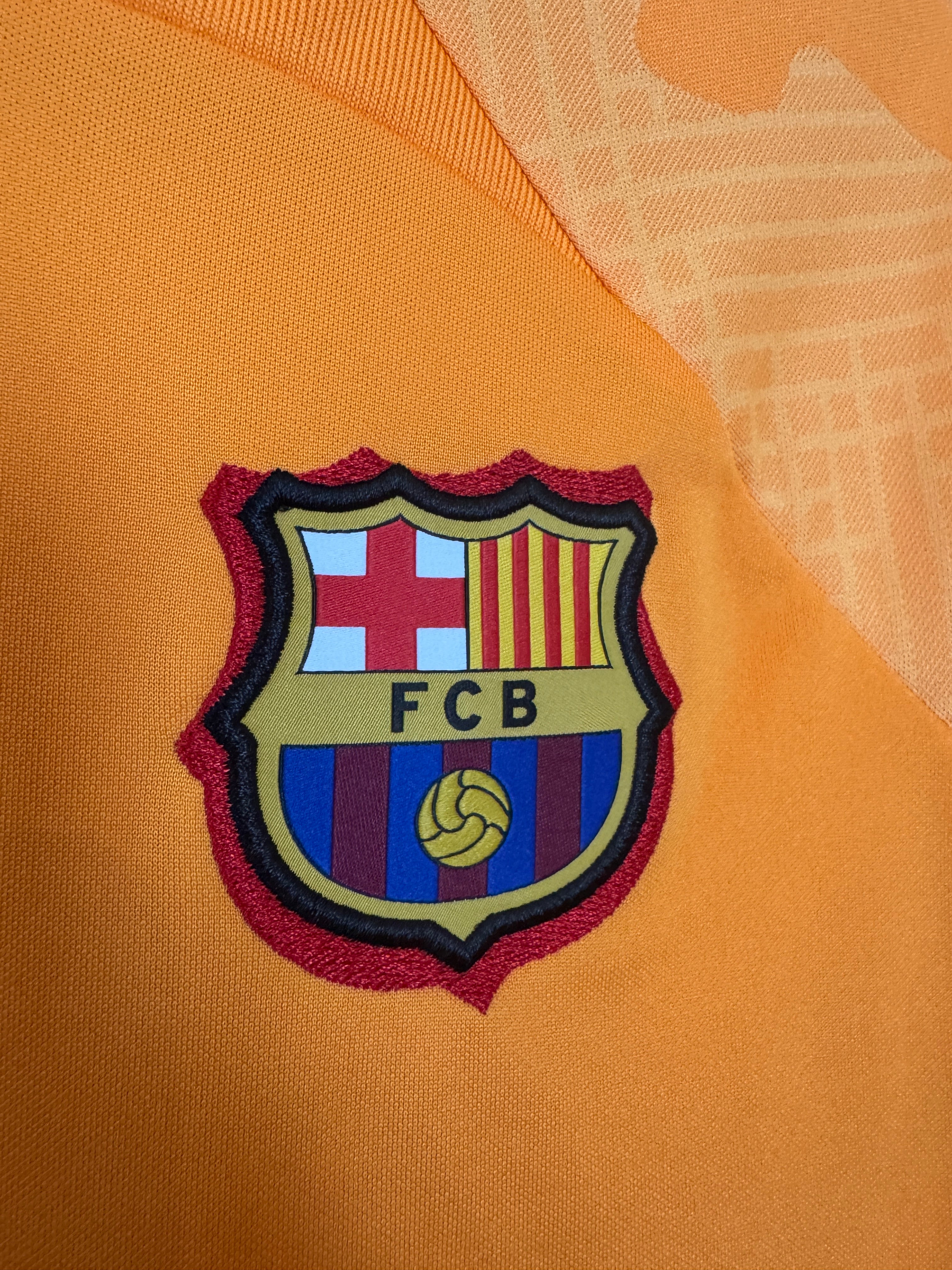 Barcelona 2022 Pre-Match Shirt - M