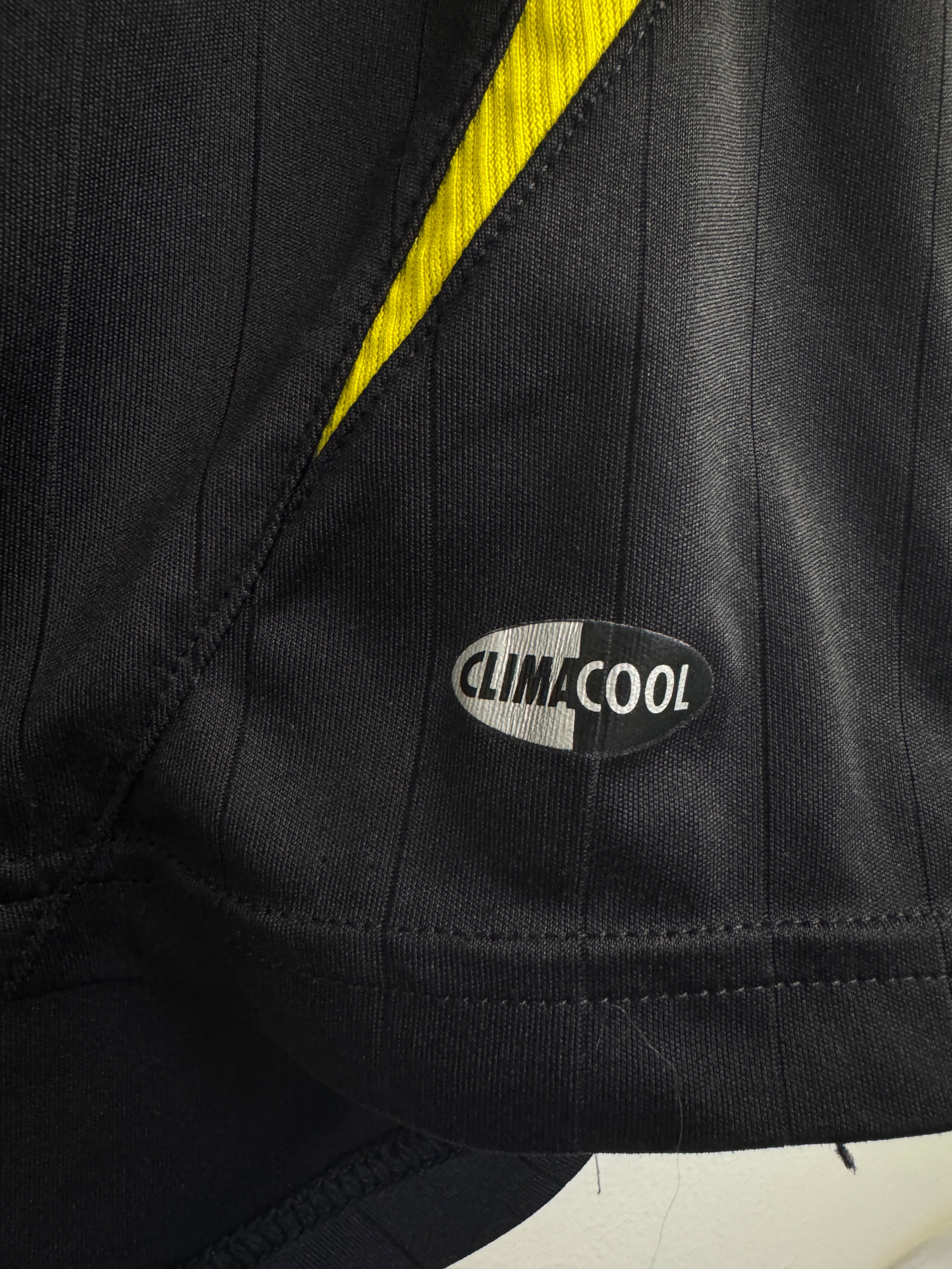 Columbus Crew 2006/08 Away Shirt | Retro Screamers