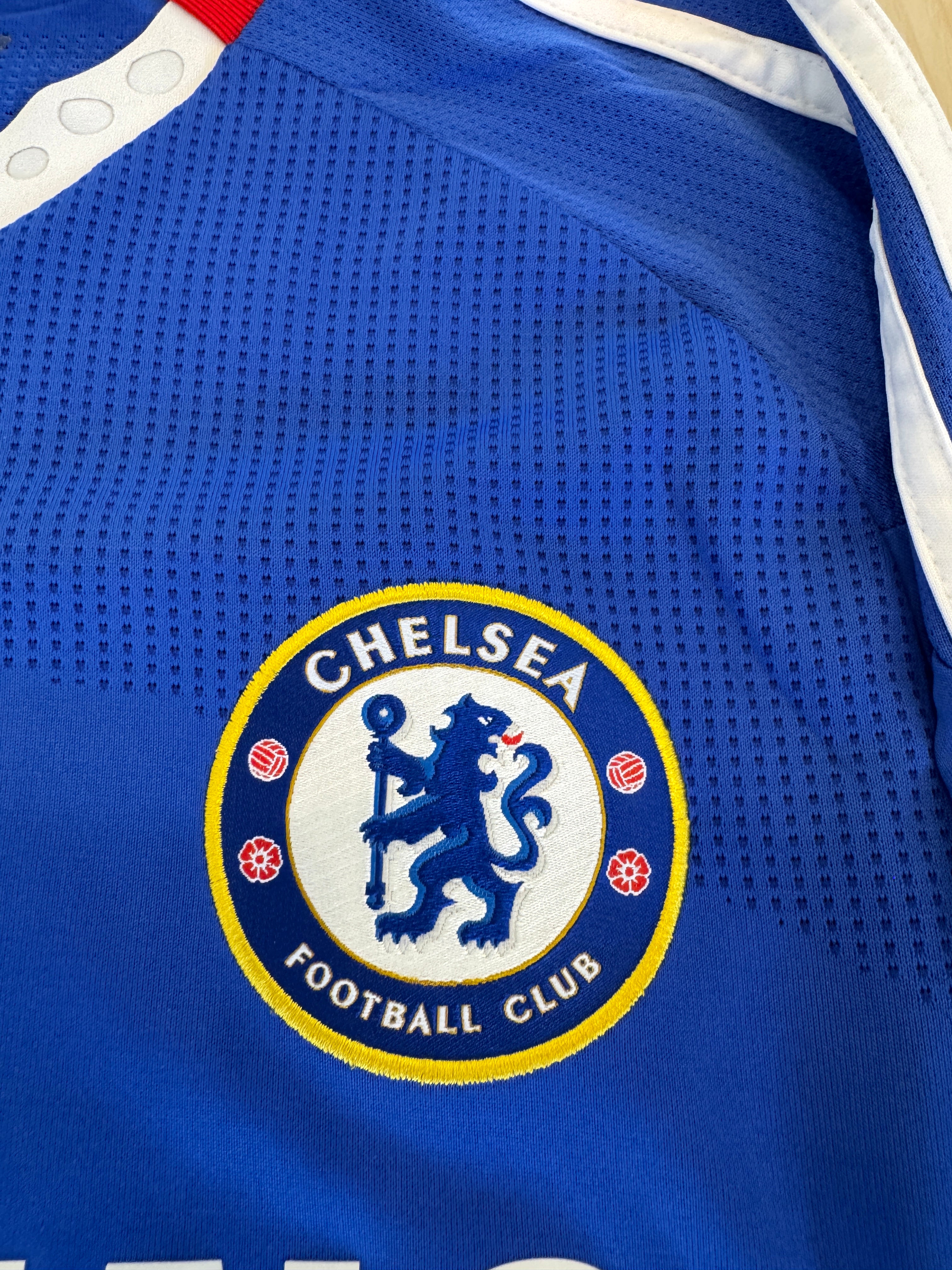 Chelsea 2010/11 Didier Drogba #11 Home Longsleeve Shirt w/ Patches | Retro Screamers