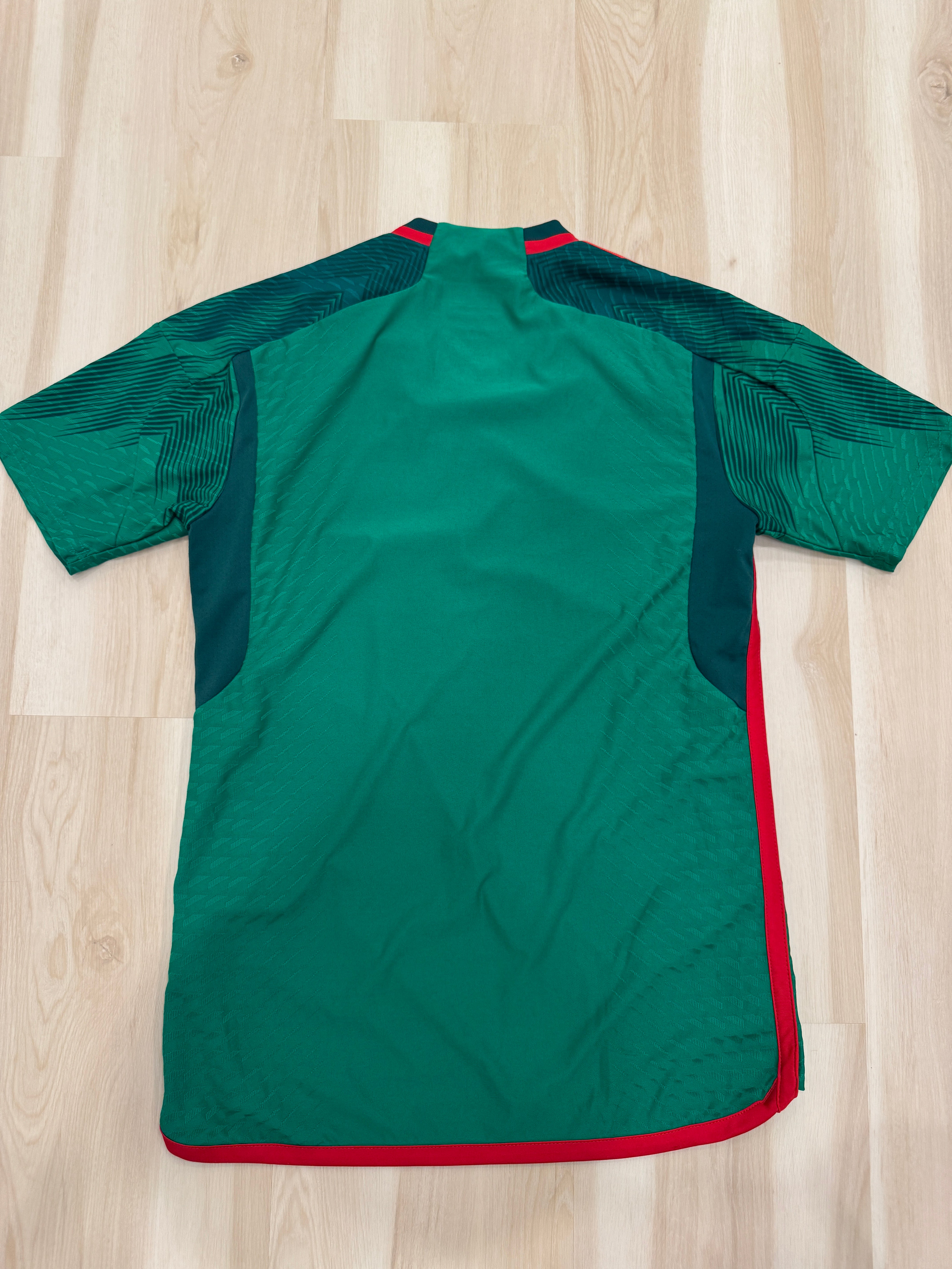 Mexico 2022 Home Shirt - M