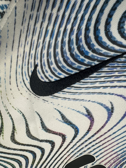 Liverpool 2022 Away - M