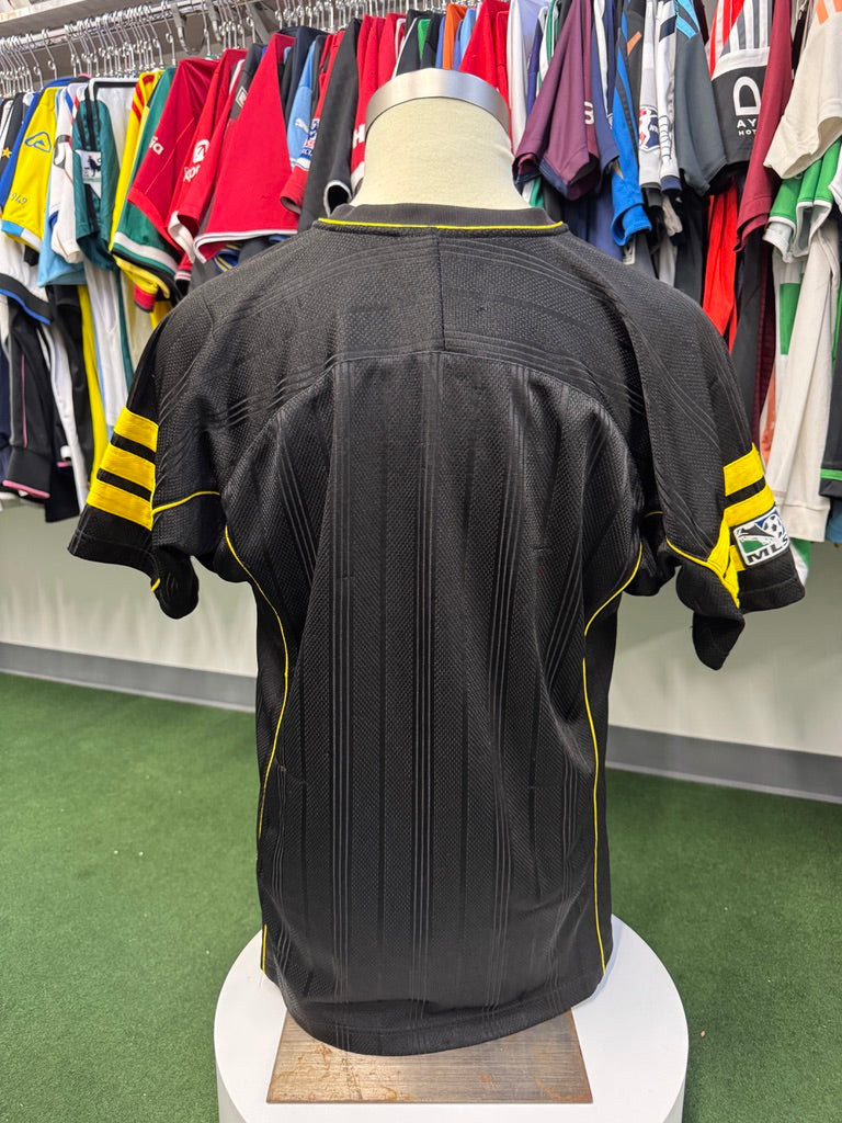 Columbus Crew 2000/02 Away Shirt | Retro Screamers