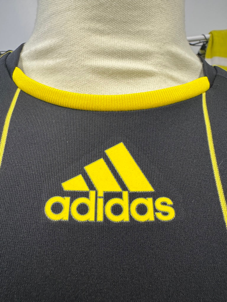 Columbus Crew 2010/12 Away Longsleeve Shirt | Retro Screamers