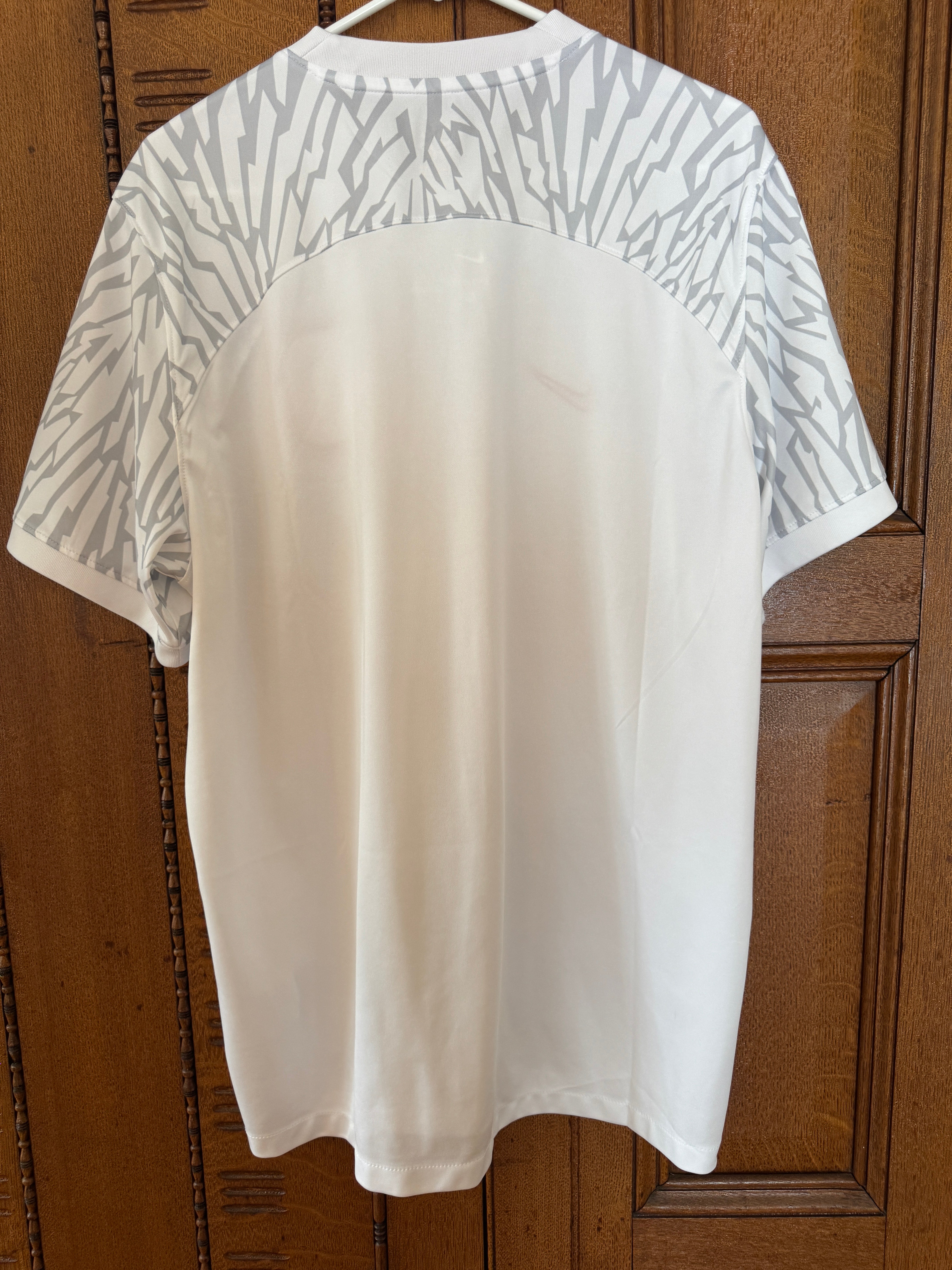 Poland 2022 Home Shirt - XL