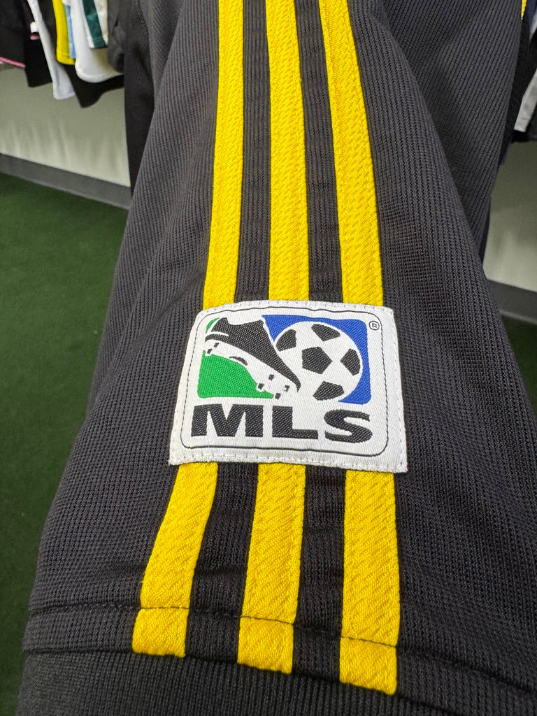 Columbus Crew 1999/00 Away Shirt | Retro Screamers