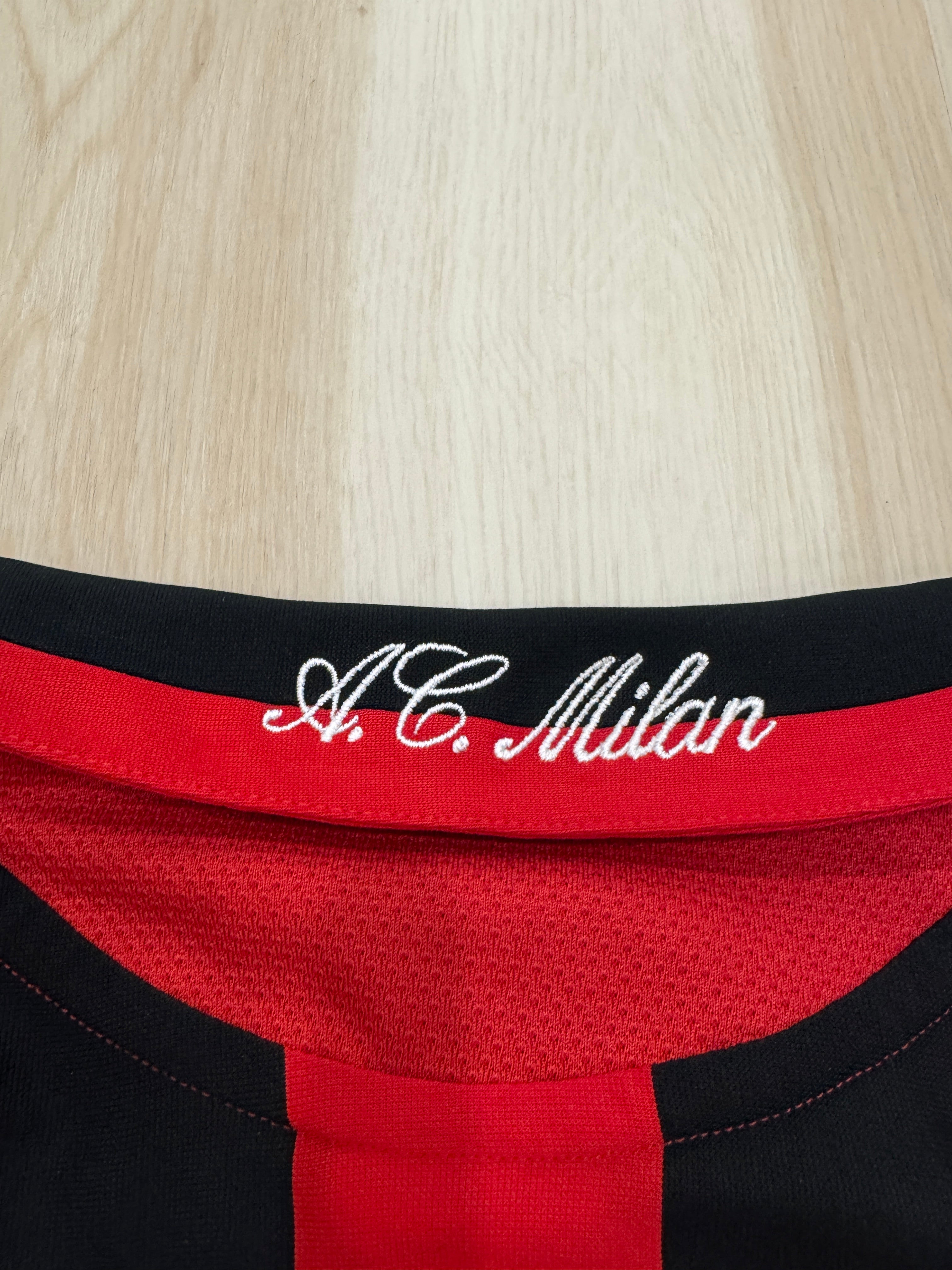 AC Milan 2005/06 Paolo Maldini #3 Home Shirt | Retro Screamers