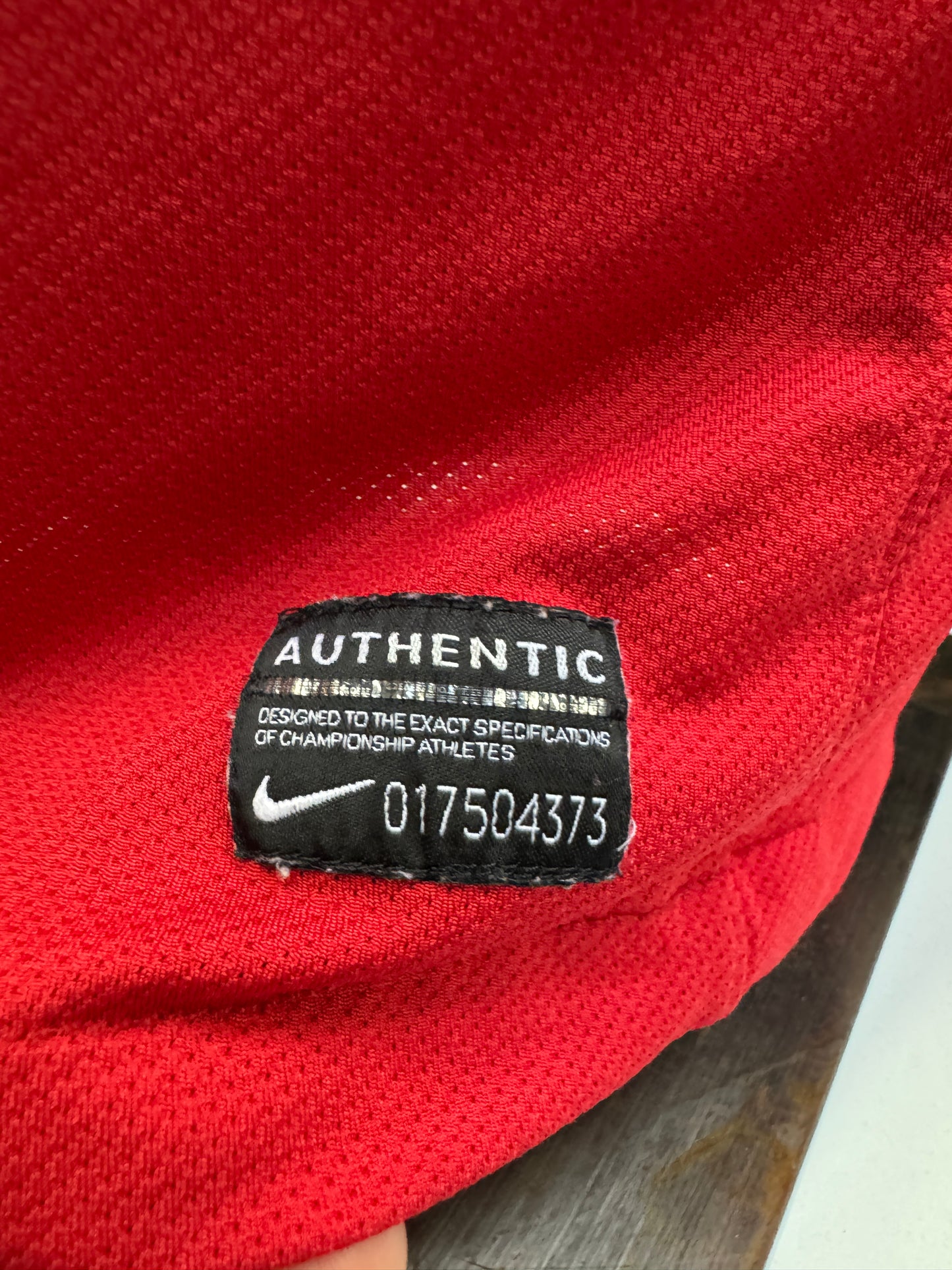 Manchester United 2011 Chicharito #14 Home w/ patches - XL