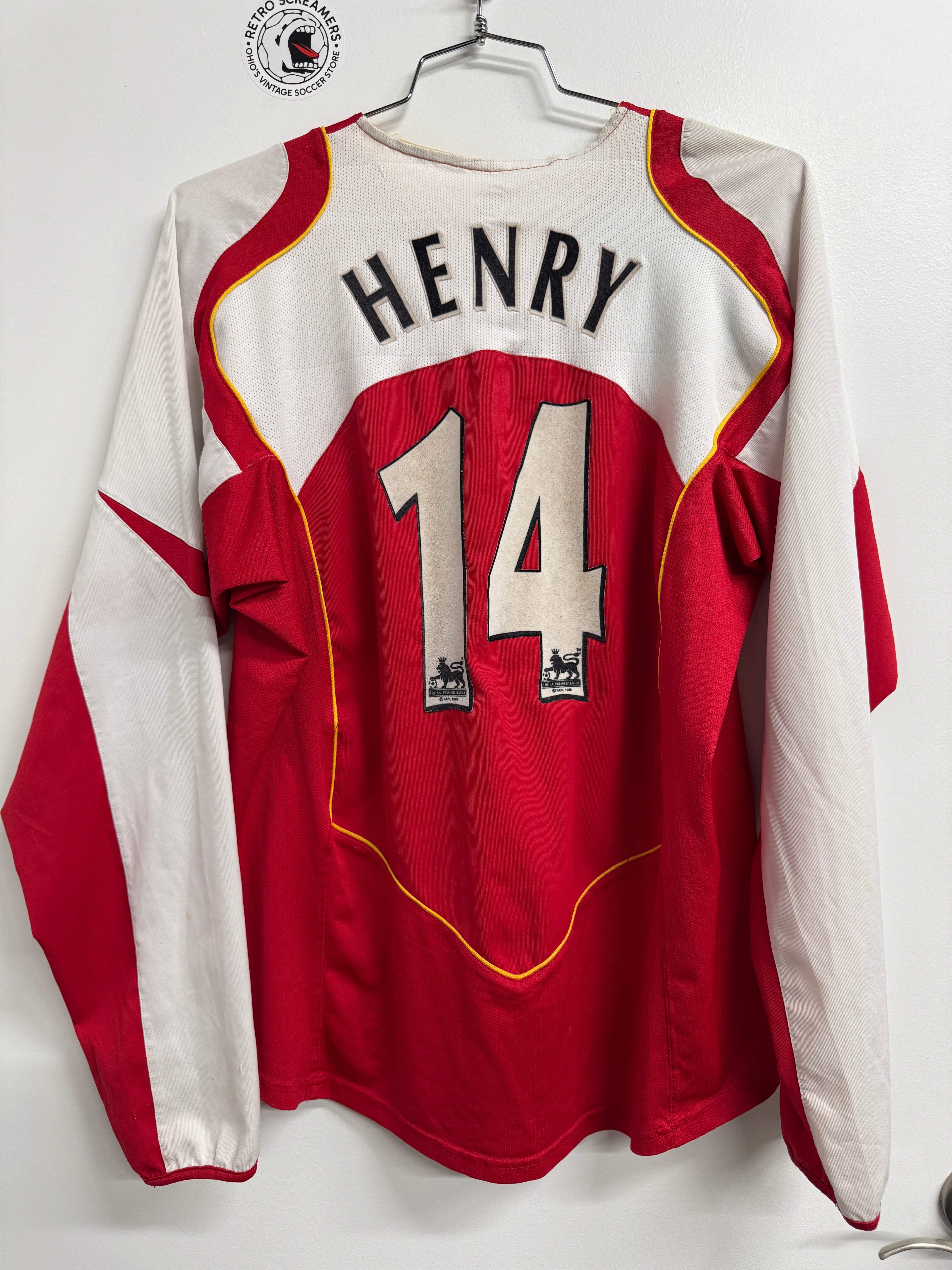 Arsenal 2004 Thierry Henry #14 Home Longsleeve Shirt | Retro Screamers