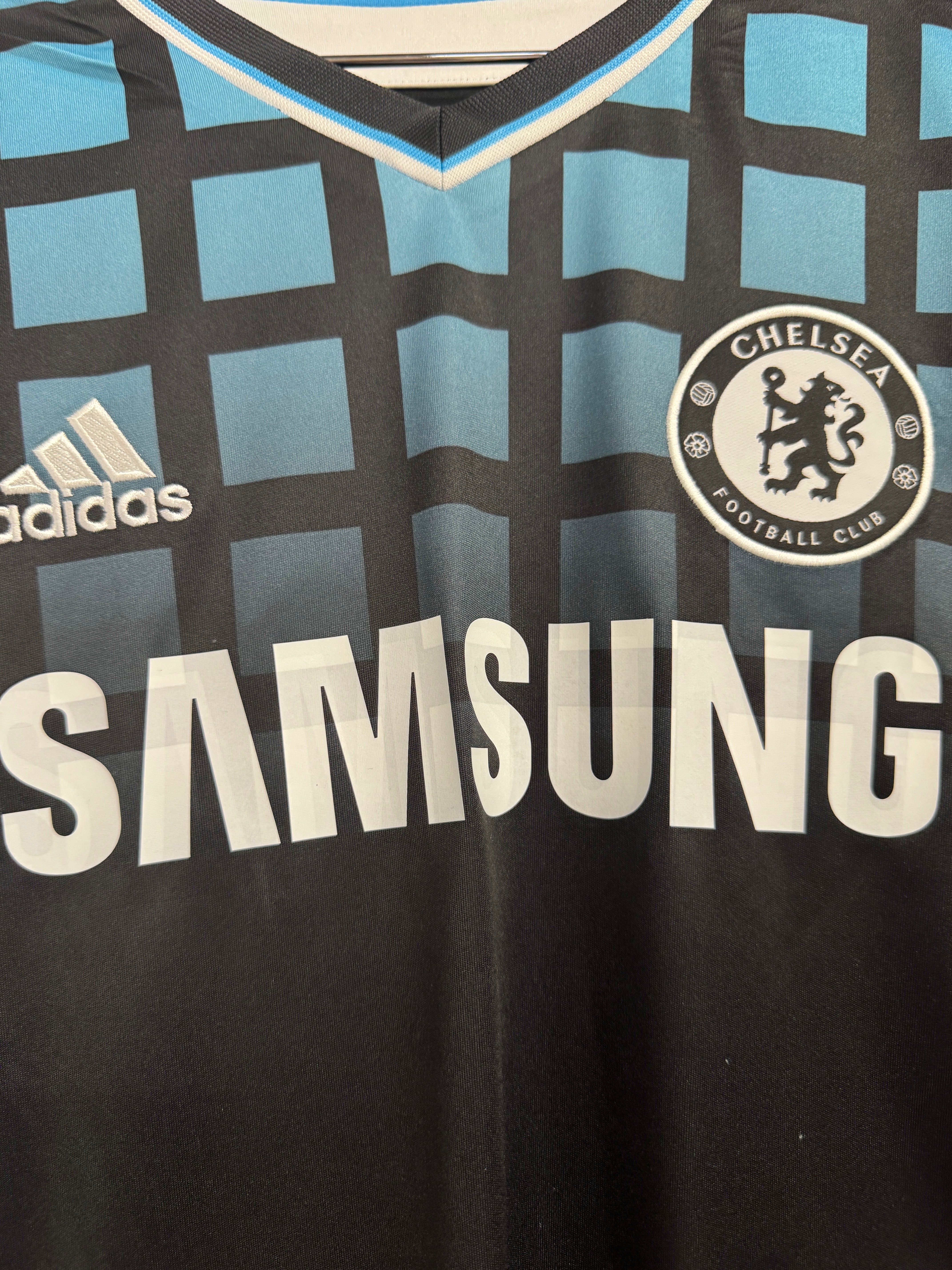 Chelsea 2011/12 Didier Drogba #11 Away Shirt | Retro Screamers