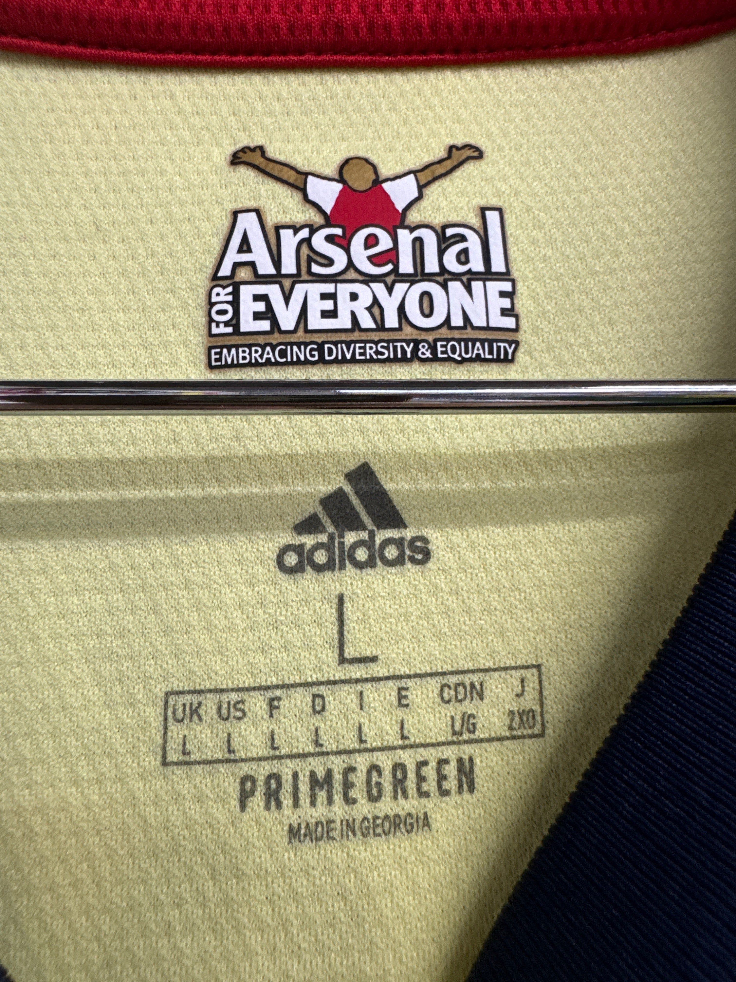 Arsenal 2021/22 Bukayo Saka #7 Away | Retro Screamers