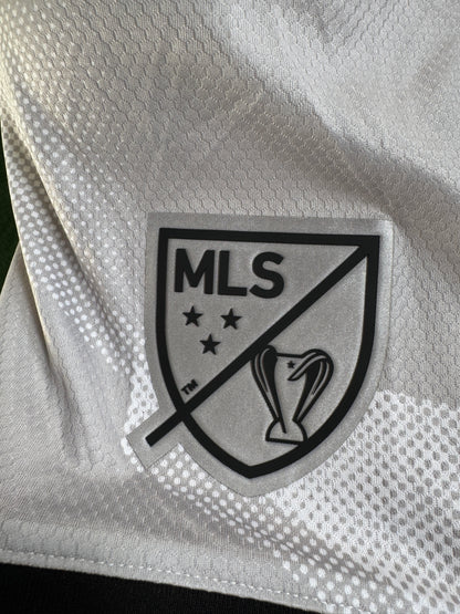 Columbus Crew 2021 Jonathan #4 Away - L
