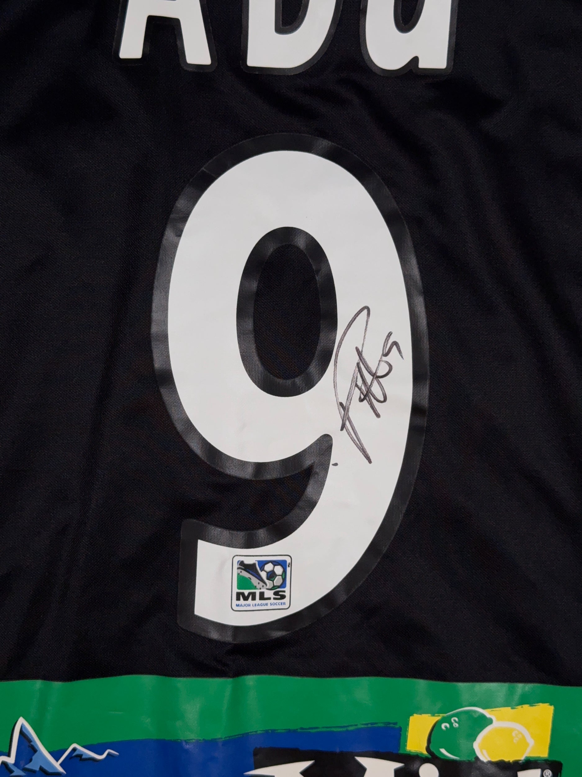 DC United 2005/06 Signed Freddy Adu #9 - M