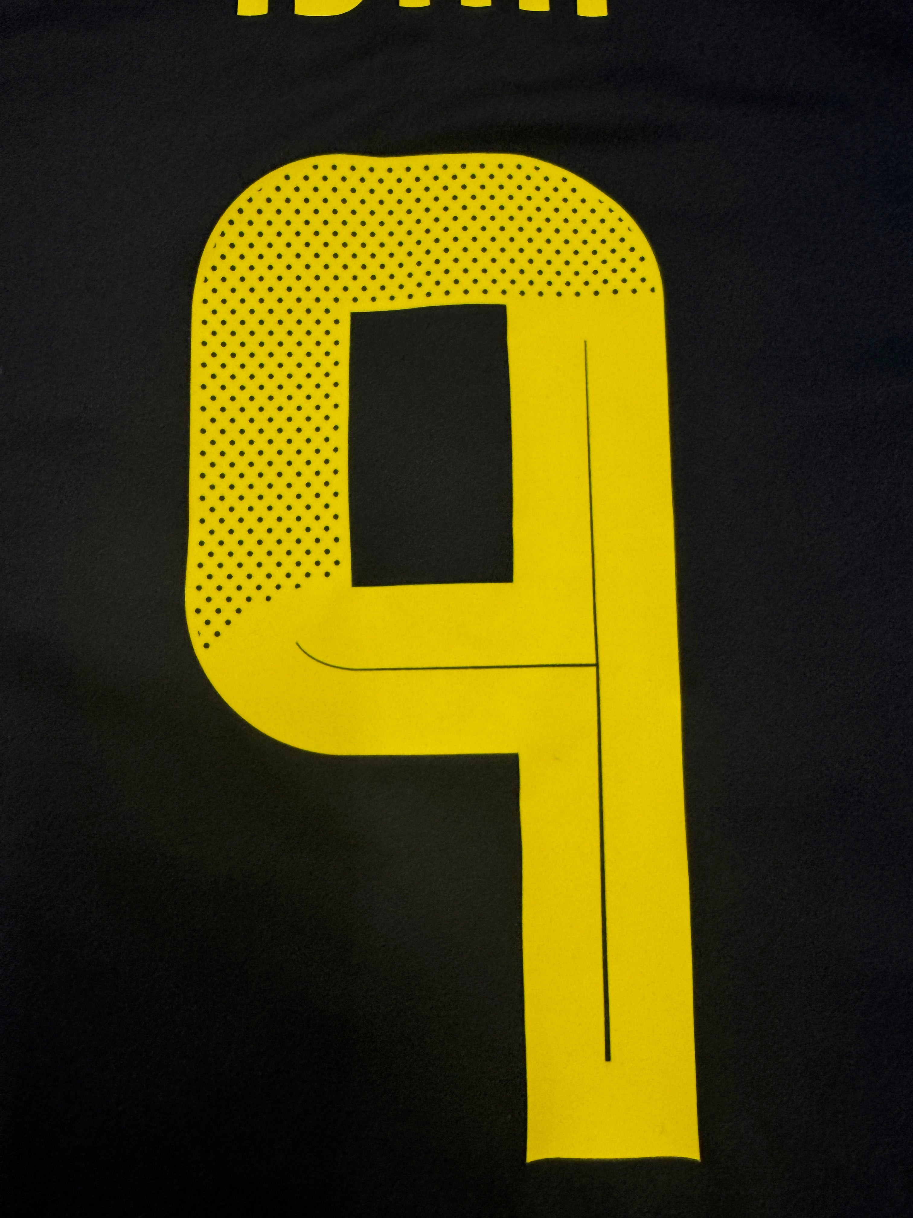 Sweden 2024/25 Alexander Isak #9 Away Shirt | Retro Screamers
