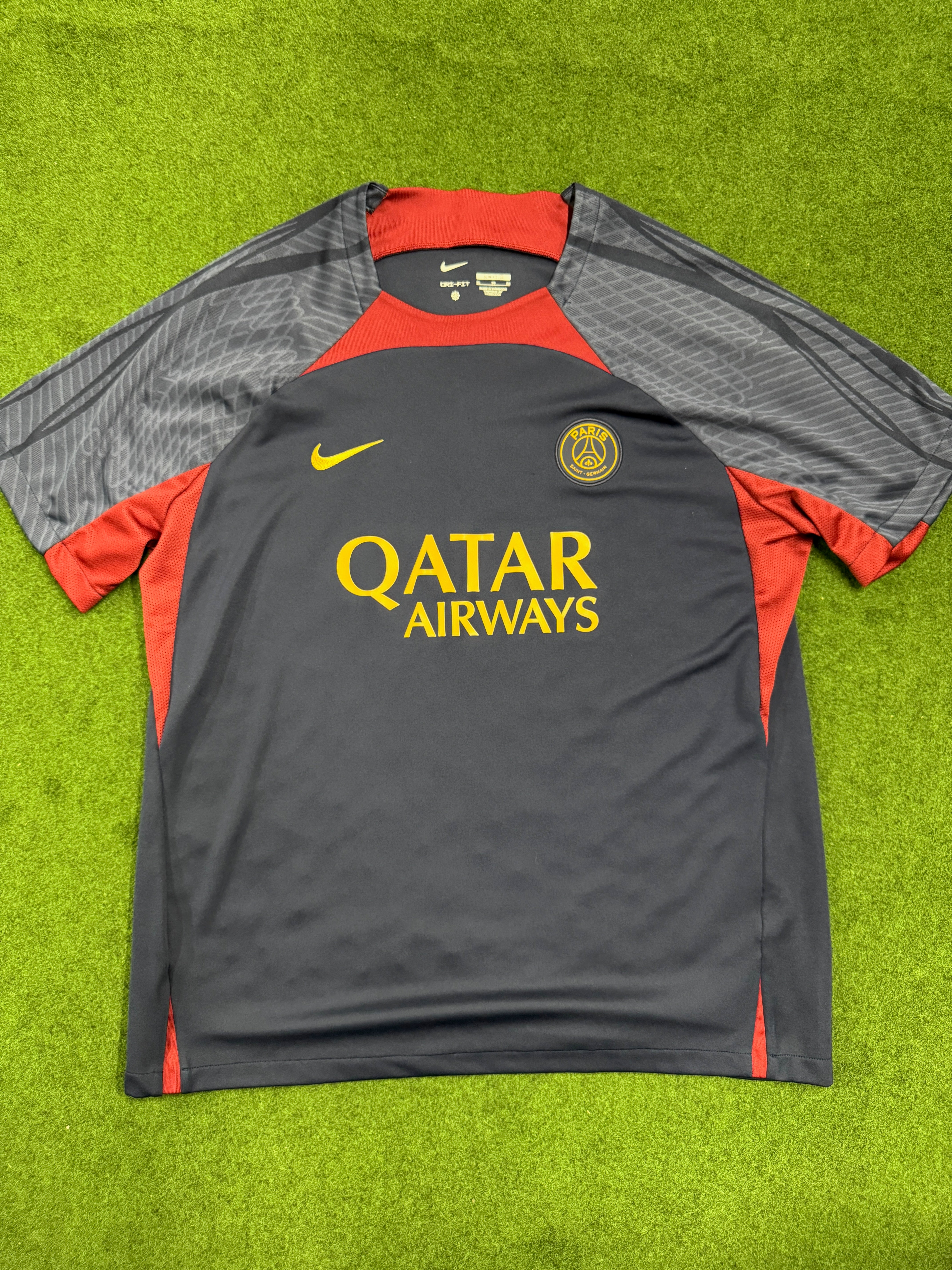 PSG 2023/24 Training Shirt | Retro Screamers