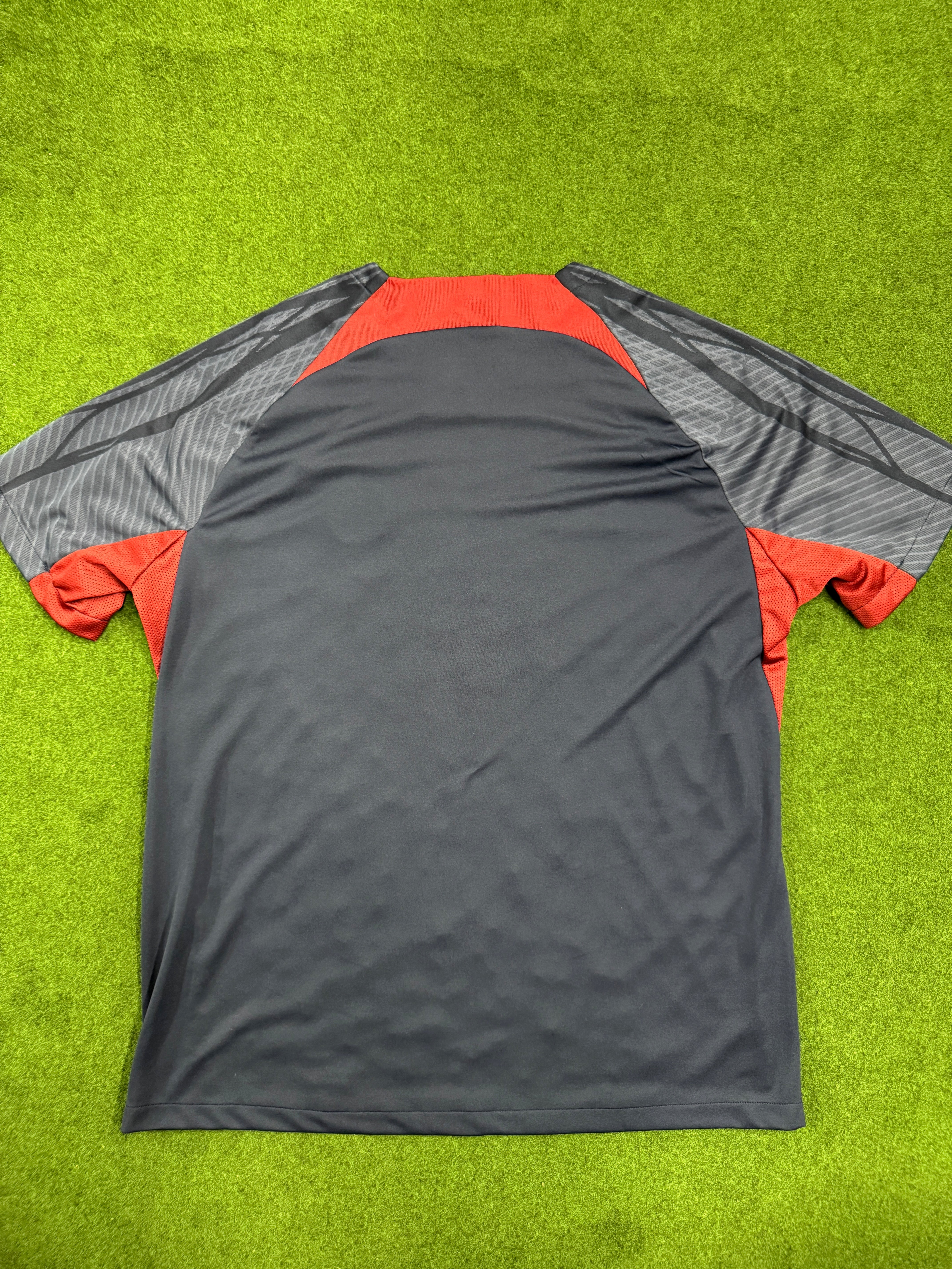 PSG 2023/24 Training Shirt | Retro Screamers