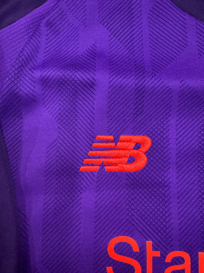 Liverpool 2018 Away - L
